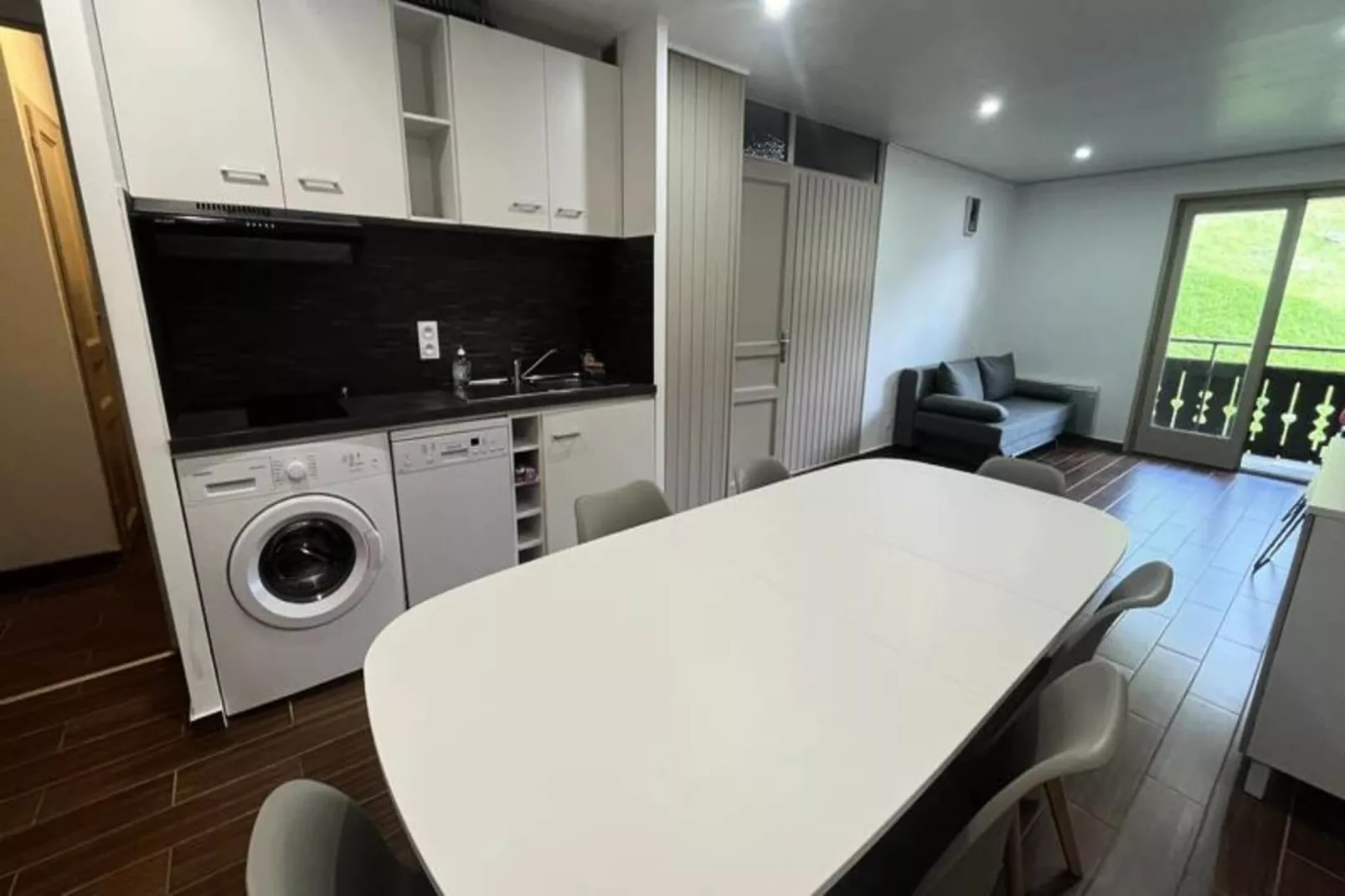 Résidence Le Yeti-Außenbereich Sommer