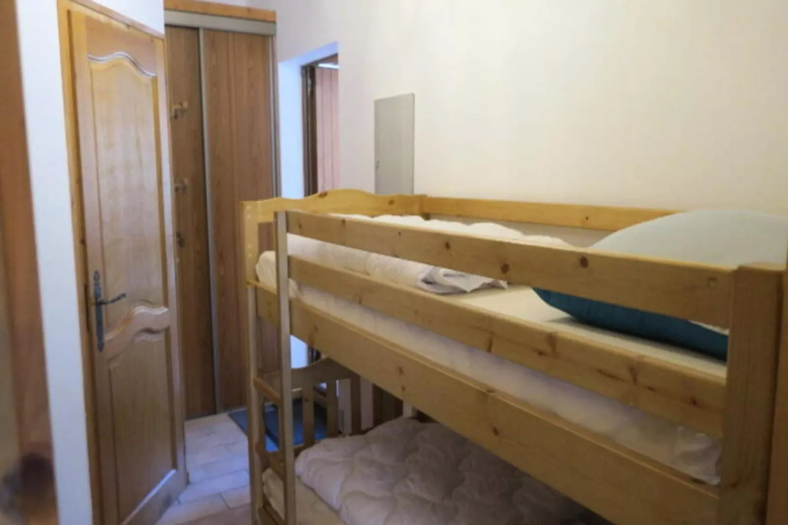 Résidence Les Perthuis-Bedroom