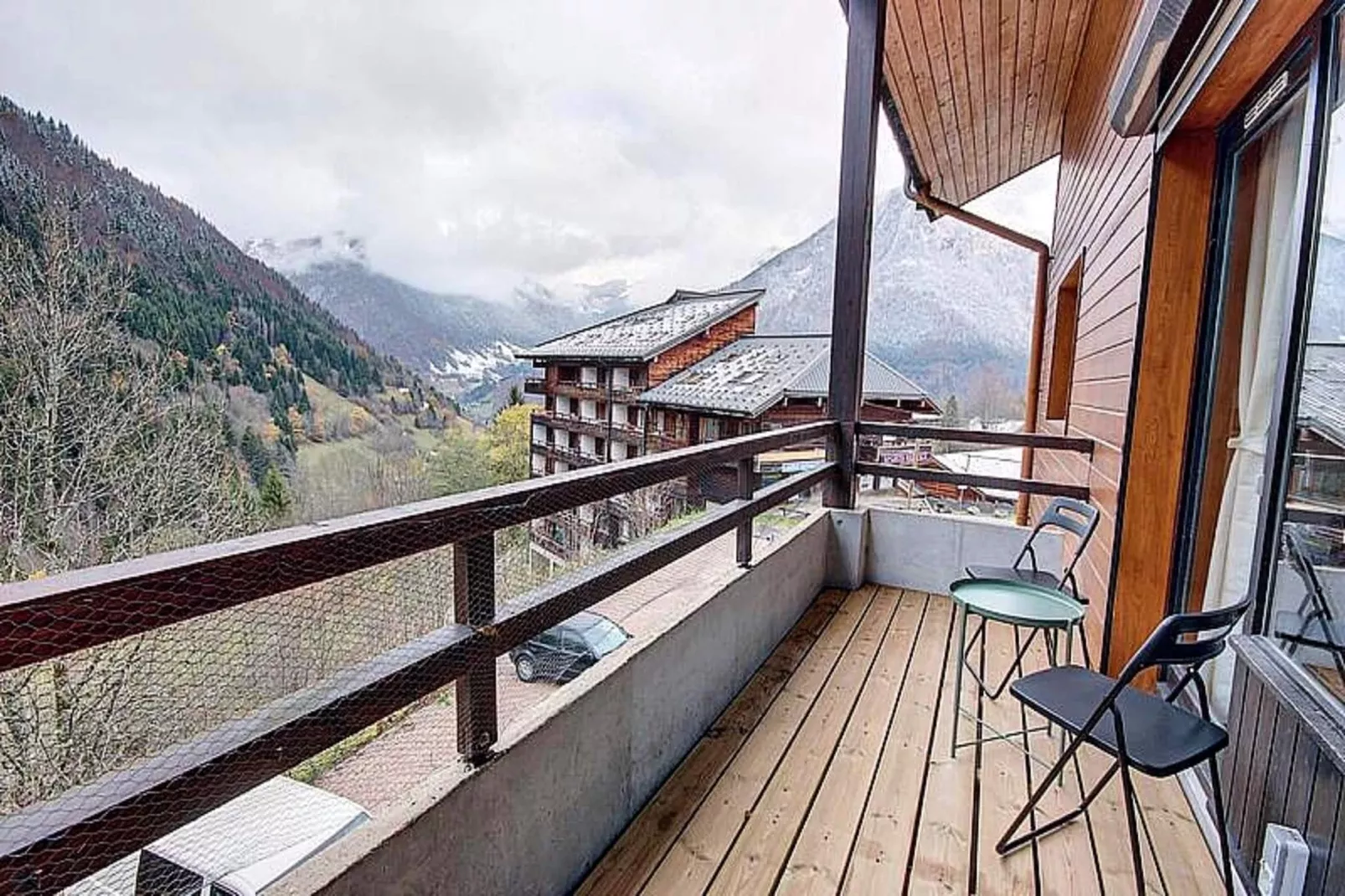 Appartements à Saint Jean d'Aulps-Terrasse/Balkon