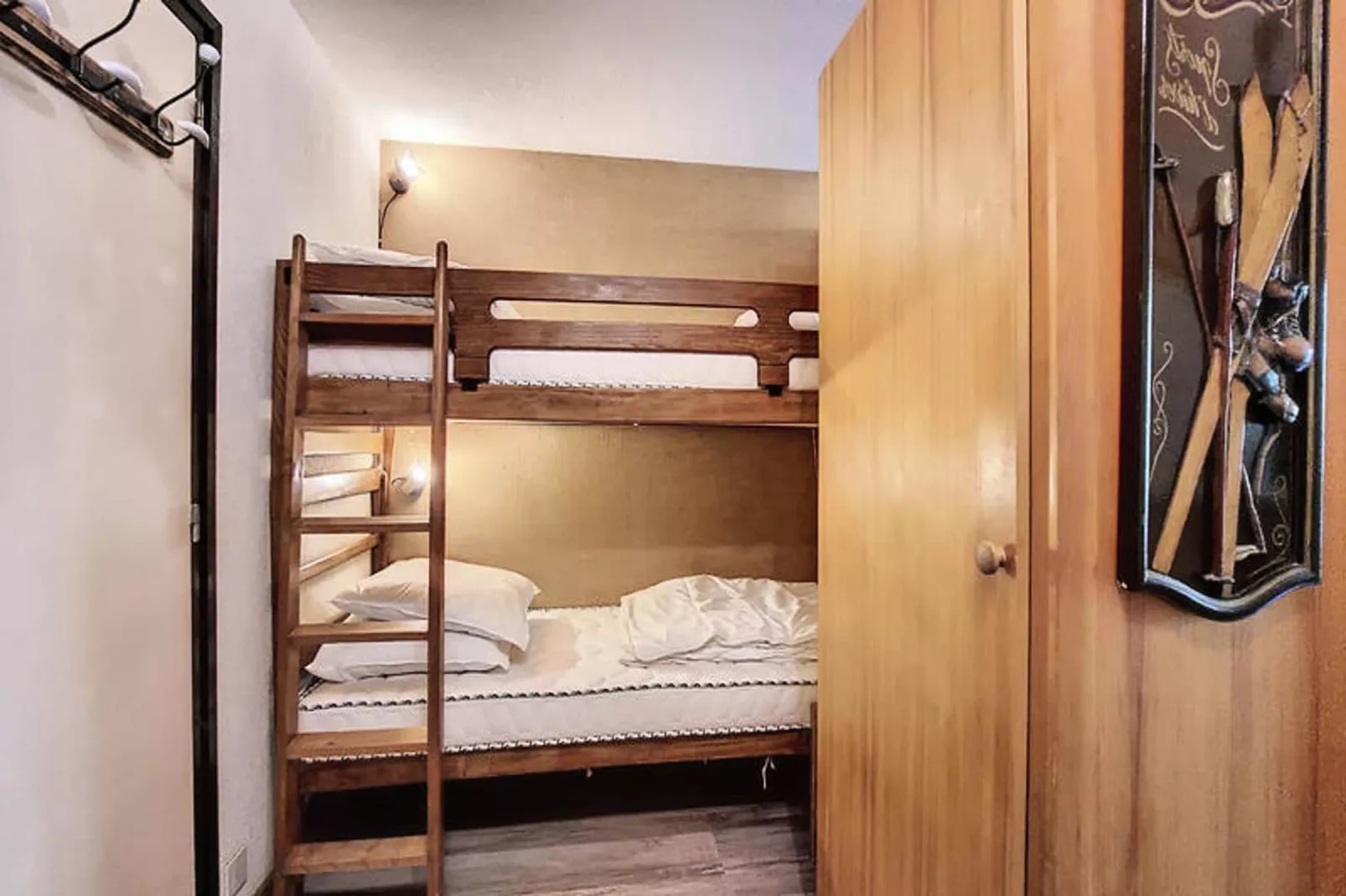 Studio à Saint Jean d'Aulps-Schlafzimmer