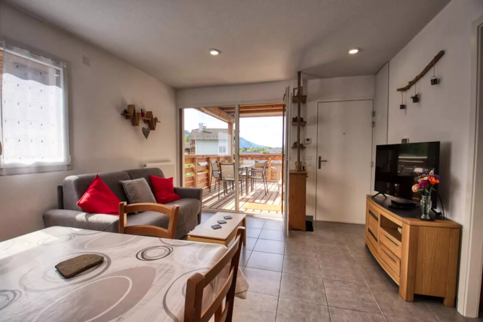 Résidence Le Varshe-Image-tags.