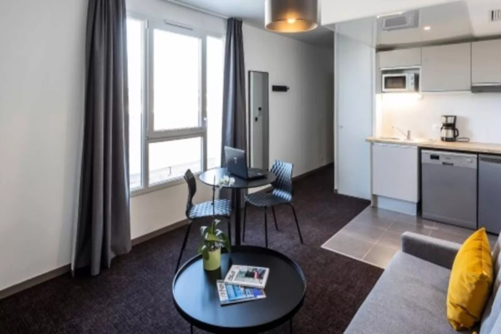 Néméa Appart'hôtel Résidence Vélizy Europe****-Image-tags.