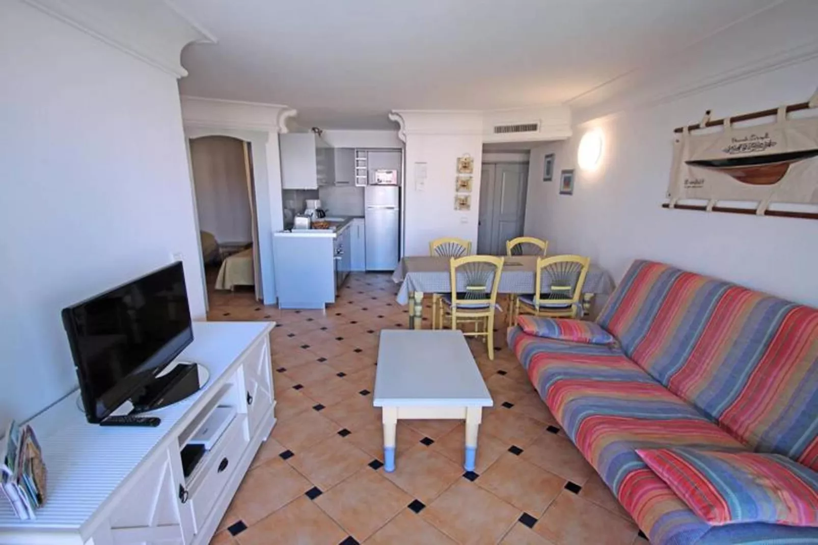 Résidence Port Marine-Salon