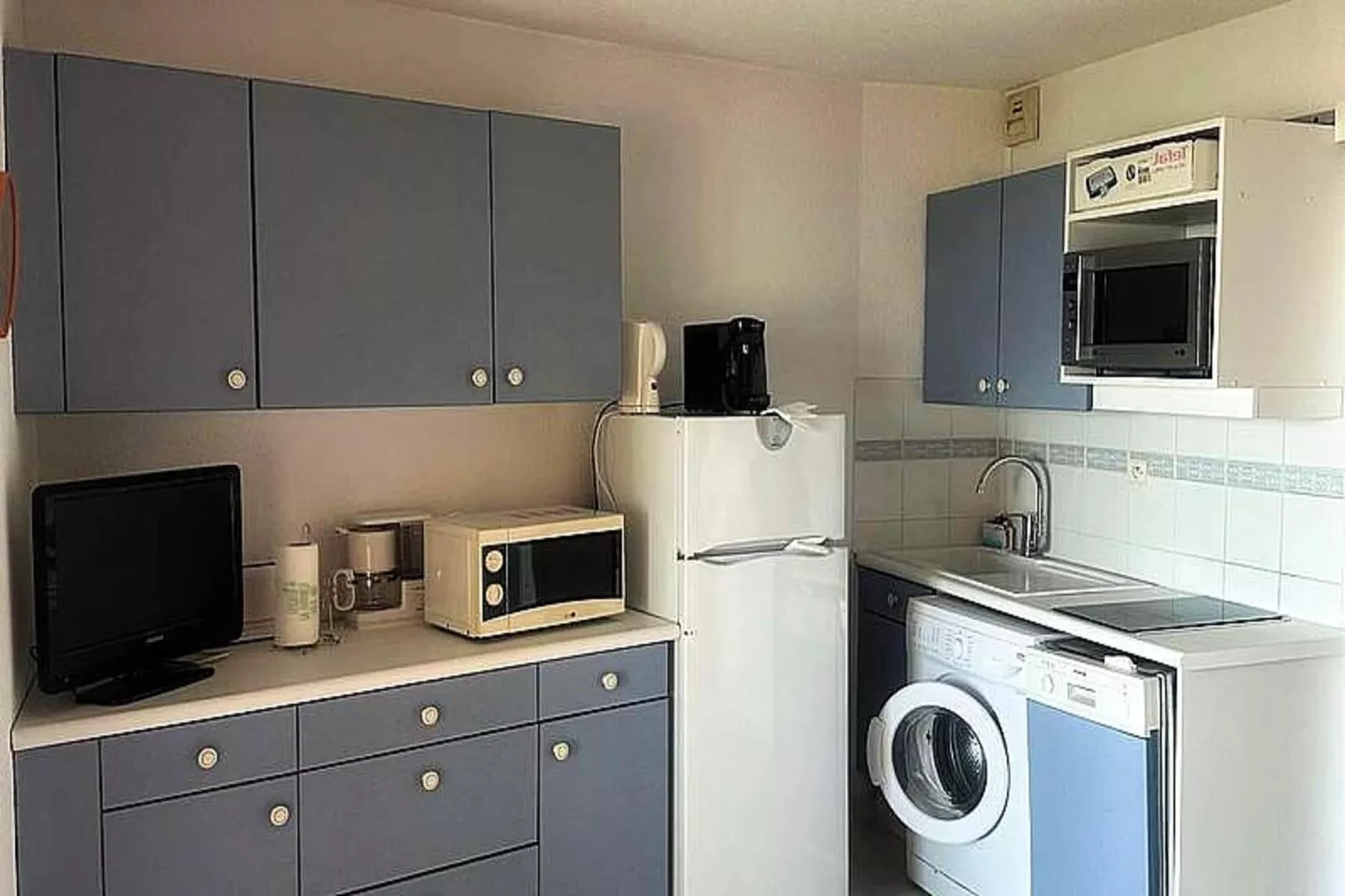 Résidence Morieres B-Kitchen