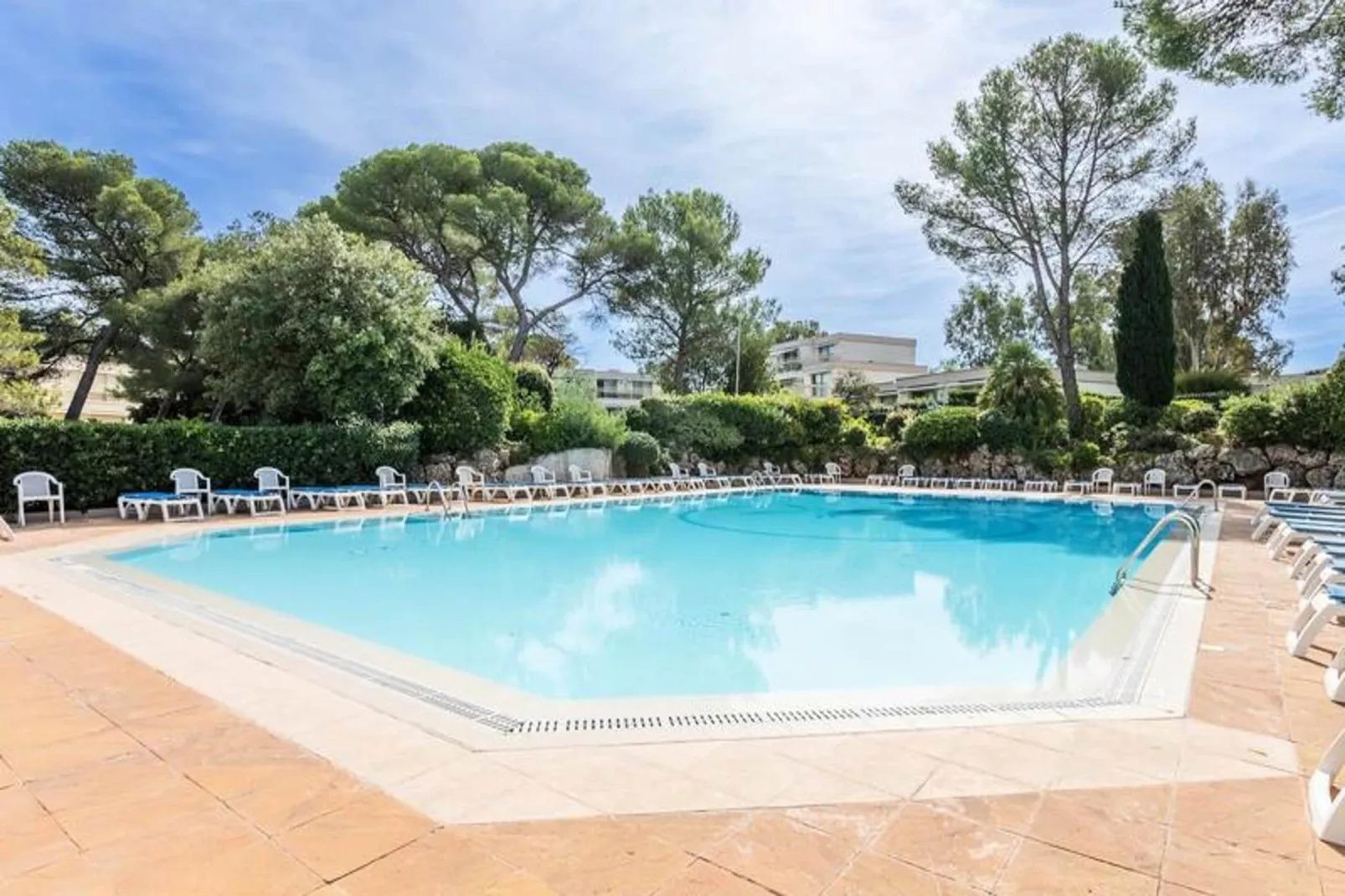 Résidence Pierre & Vacances La Corniche d'Or-Piscine