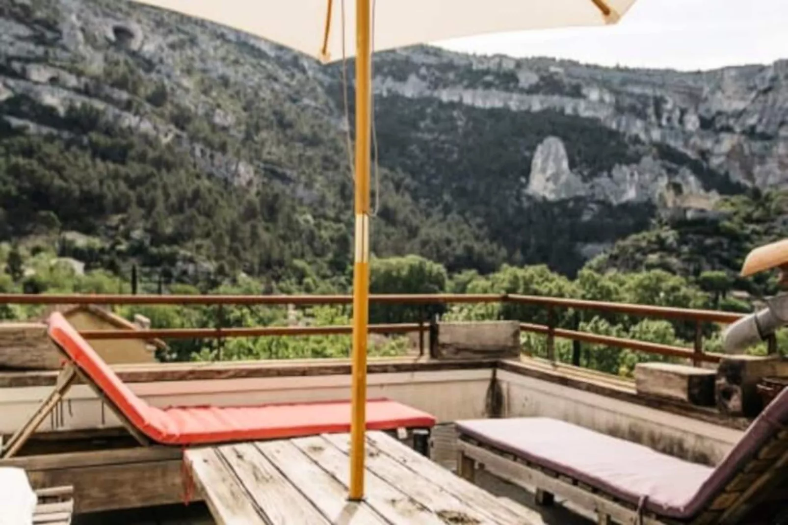 Perle Rare Avec Vues Panoramiques-Image-tags.