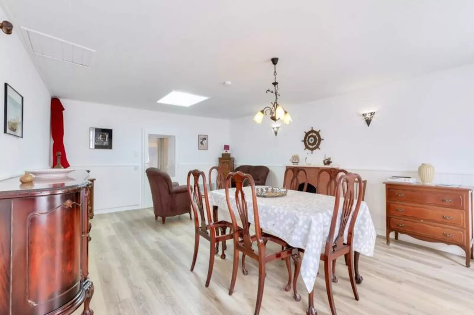 Querry Pigeon - maeva Home-Image-tags.