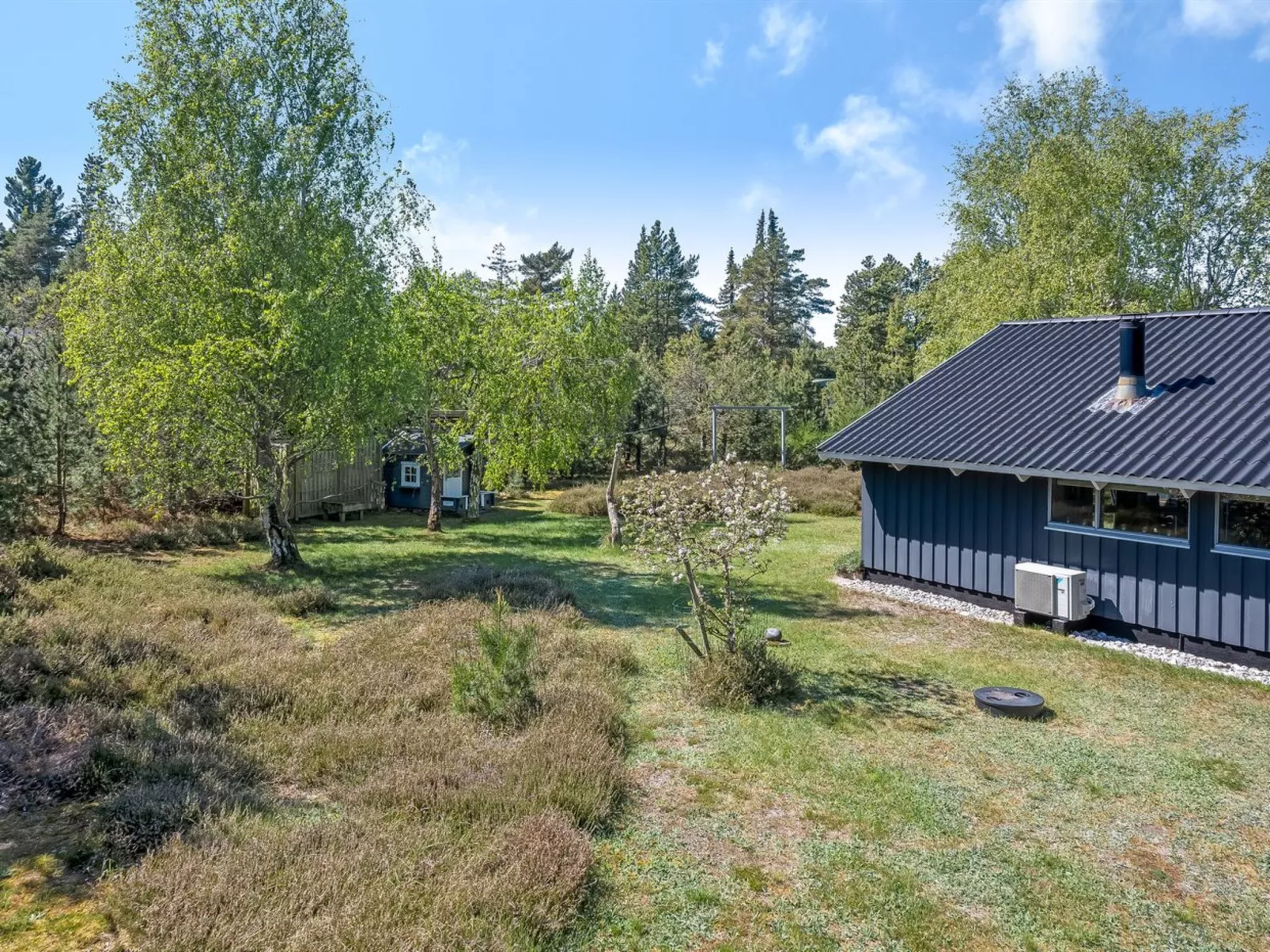 "Elba" - 275m to the fjord-Outside