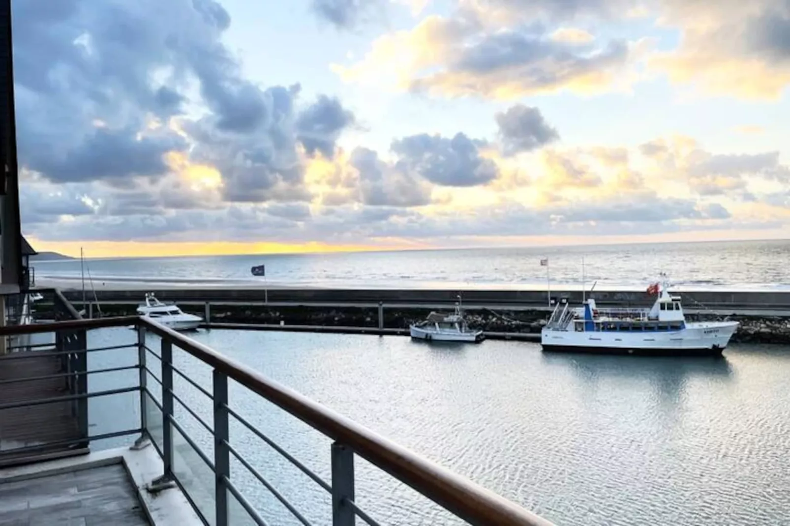 💧 Le Blue Bay - Face Mer - Parking - Marina-Image-tags.