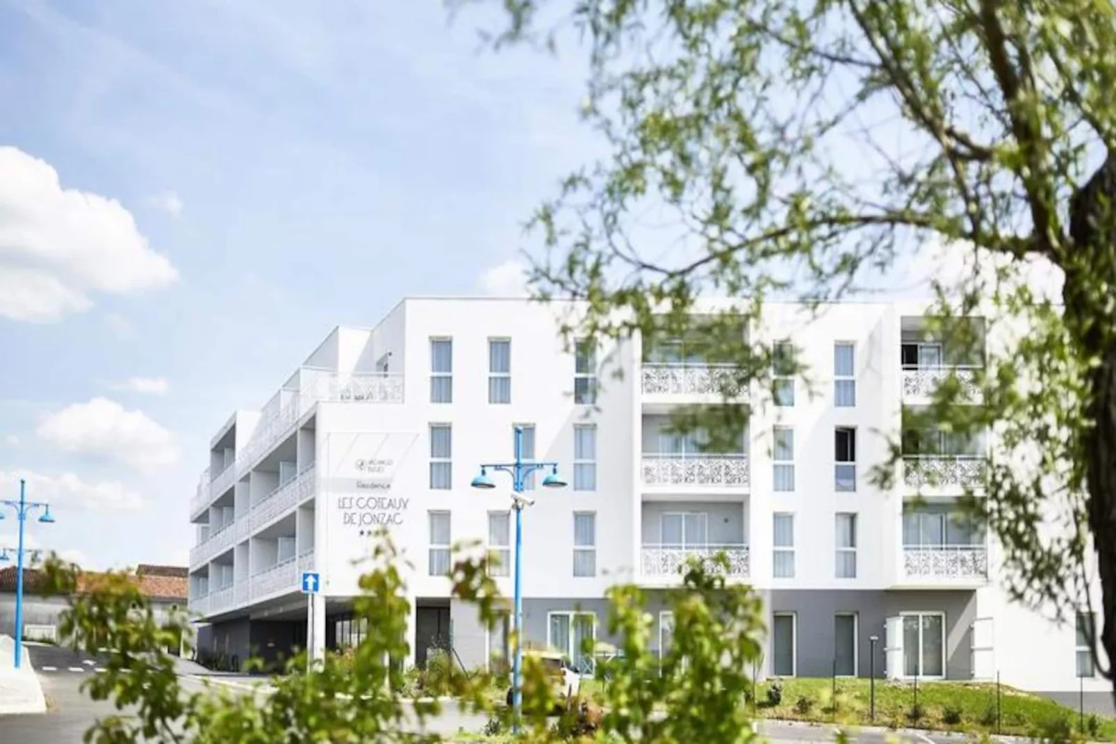 Résidence Les Coteaux de Jonzac **** - Vacances Bleues-Image-tags.