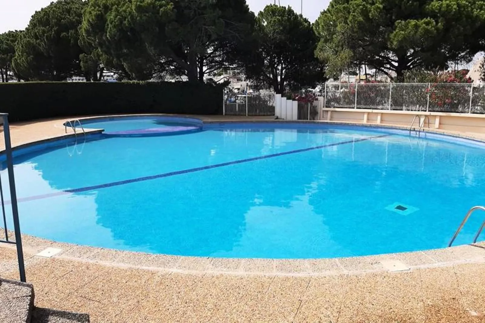 Résidence "le Quai Aux Fleurs"-Piscine