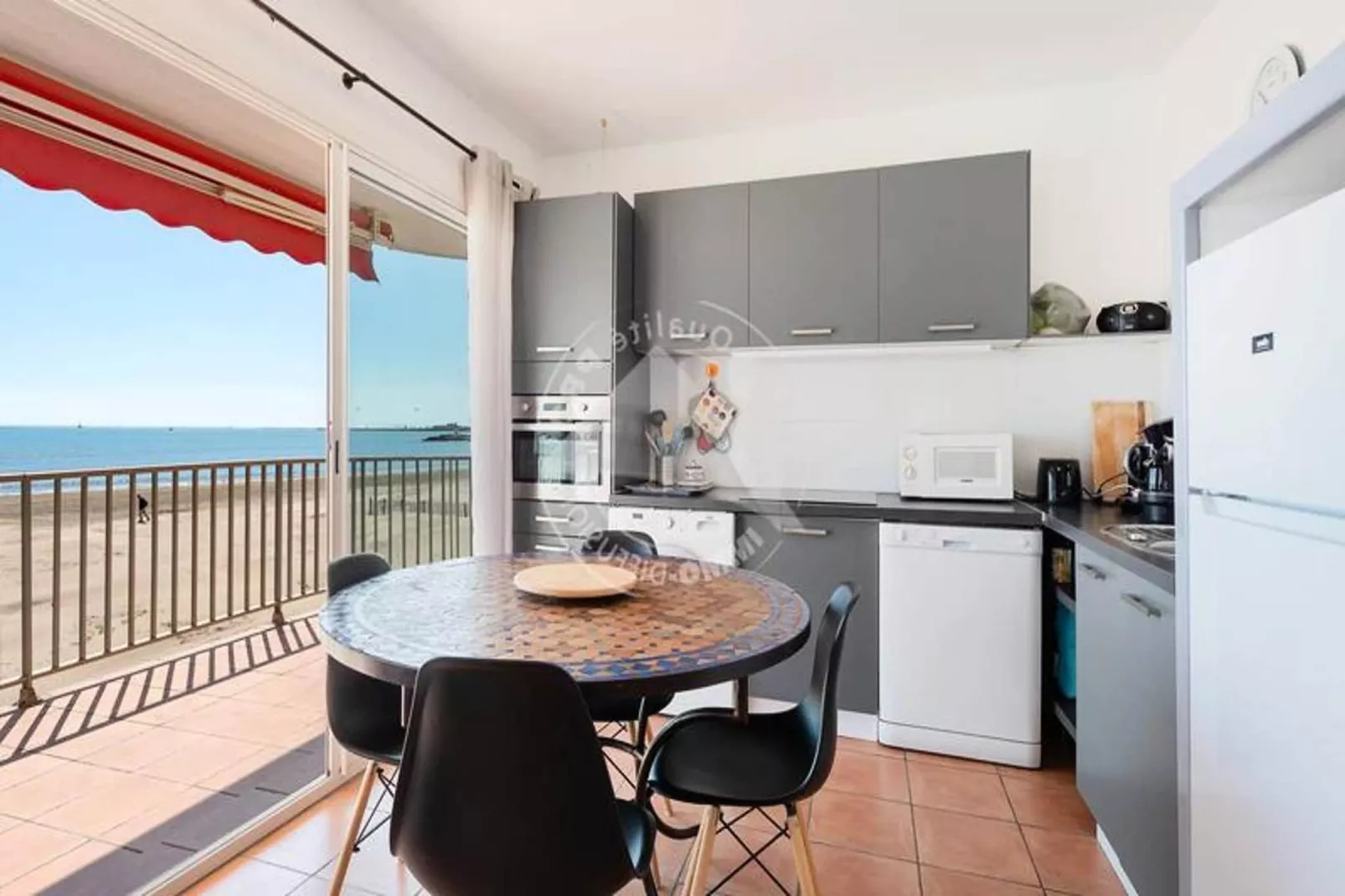 Résidence "le Magellan"-Dining room