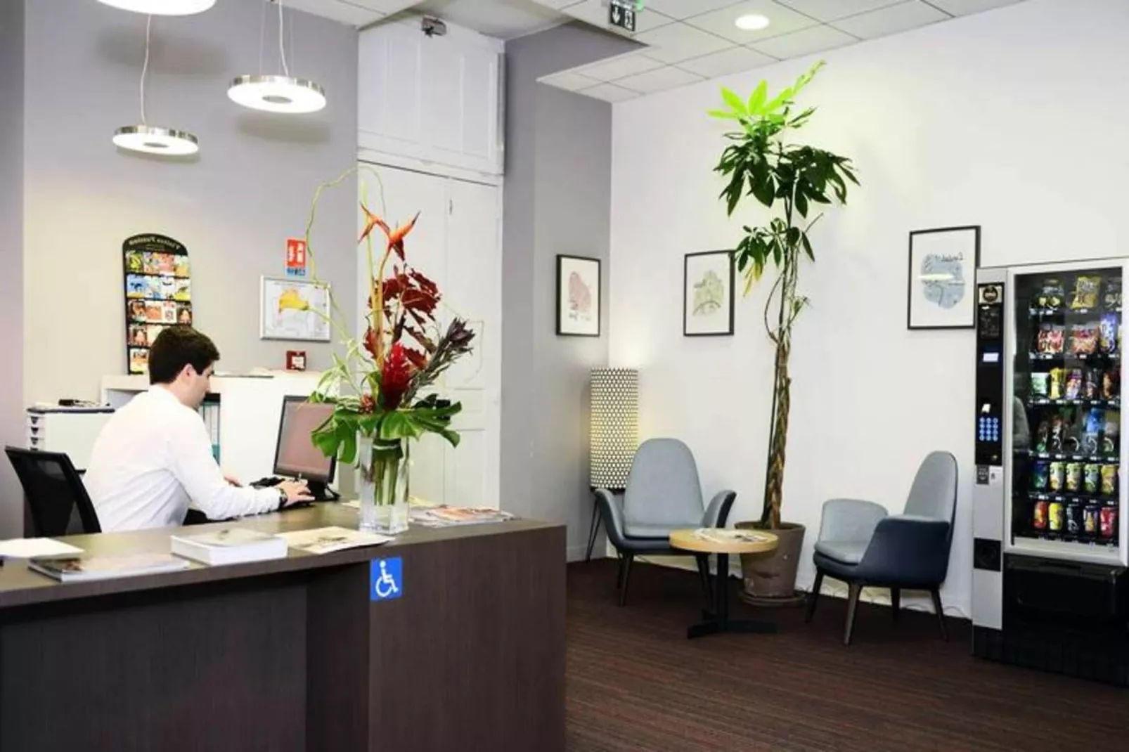 Appart'hôtel Odalys Colombélie-Hall & reception