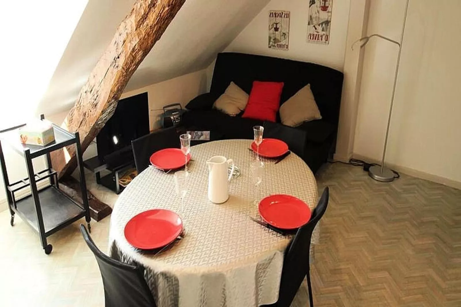 Résidence 24 Bis Allee Etigny-Dining room