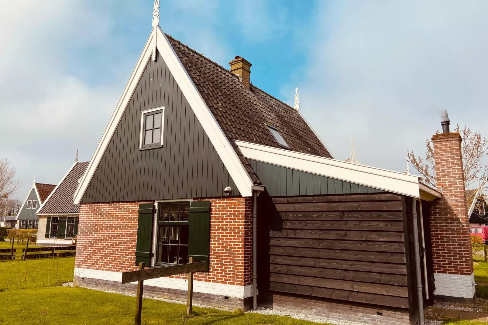 Recreatiepark Wiringherlant - Villa 14-Extérieur été