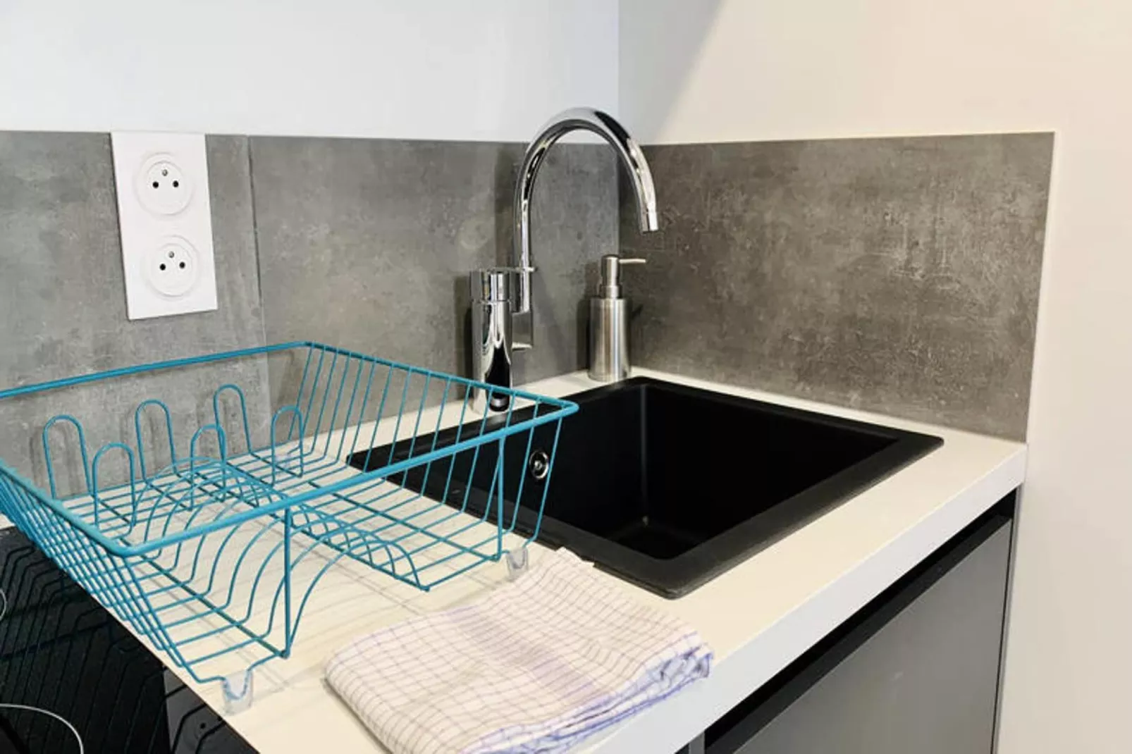 Le Nid Douillet - Studio 🌙-Küche