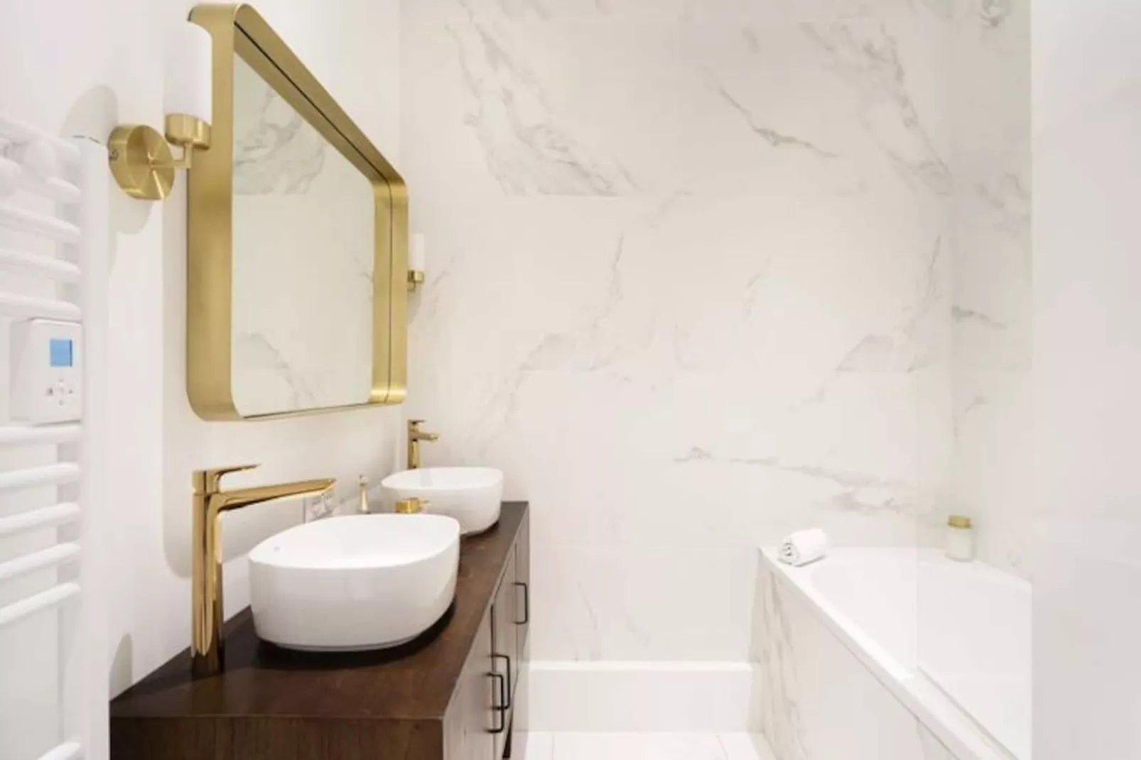 Le Joli Coeur-Image-tags.