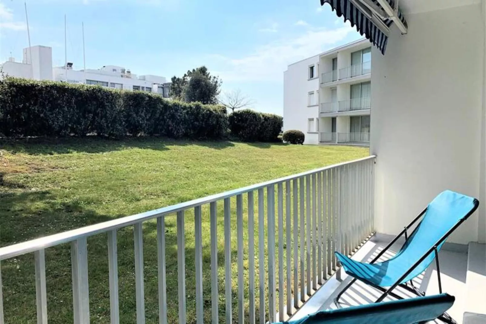 Résidence Goulvars-Terrace balcony