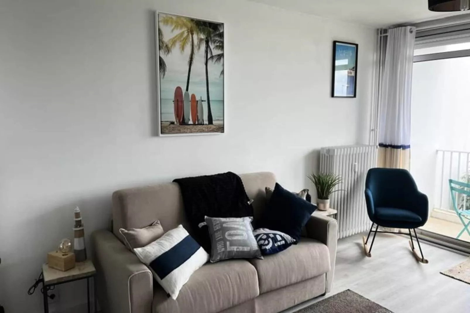 Résidence Vue Sur Les 3 &icirc;les Pr&ecirc;t De La  Thalasso-Living room