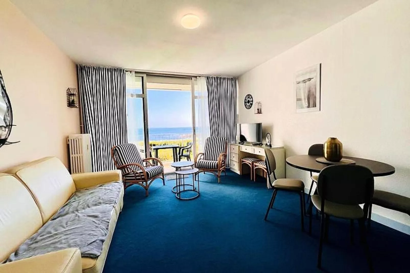 Résidence Les 3 Iles-Living room