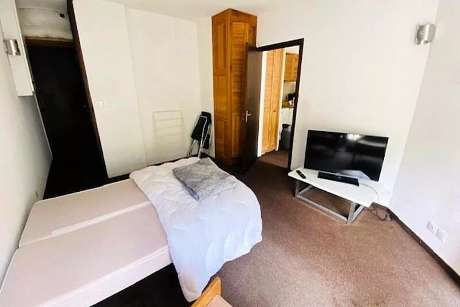 Résidence Ayre-Living room