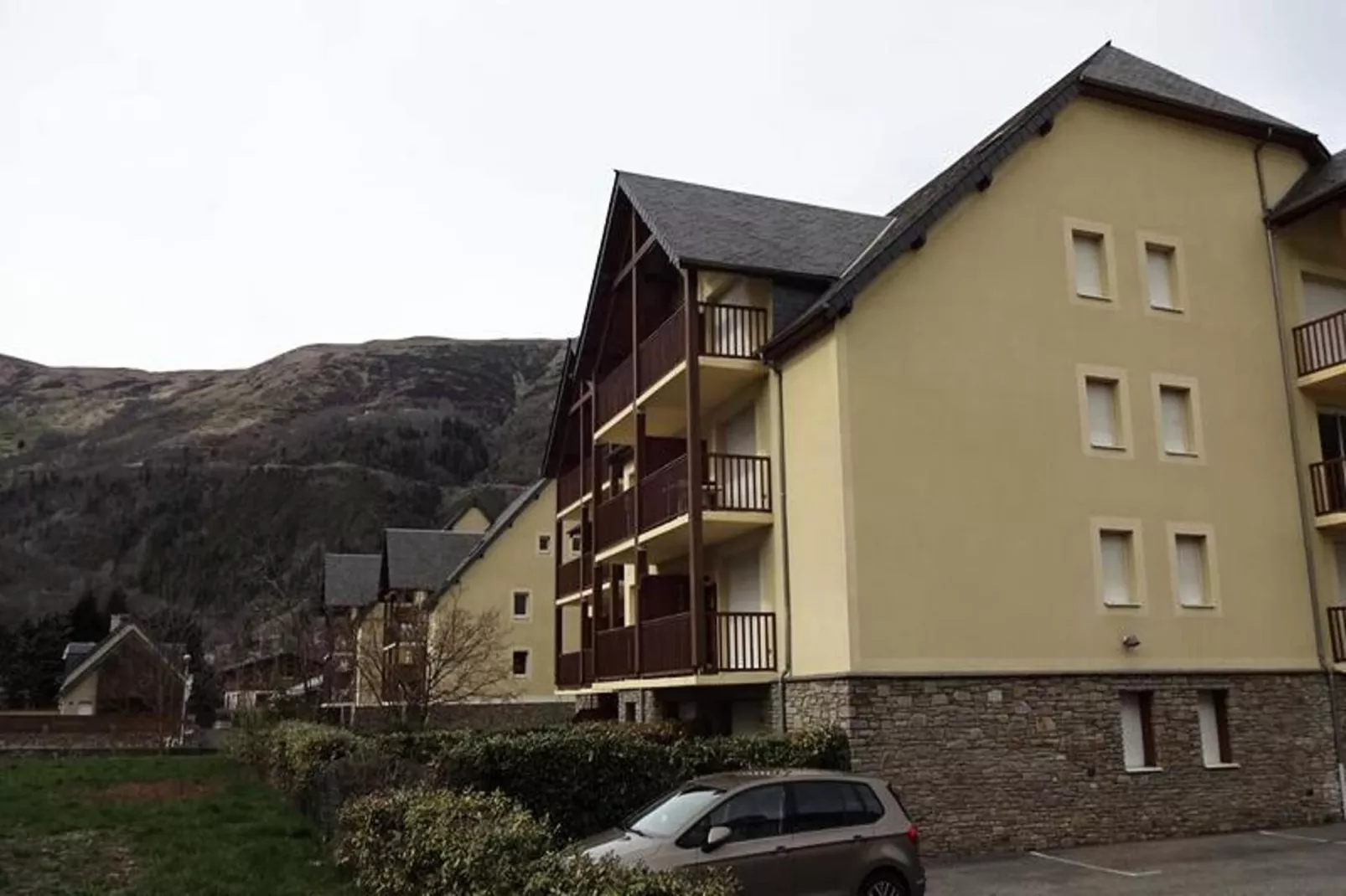 Résidence Montsegu-Extérieur été