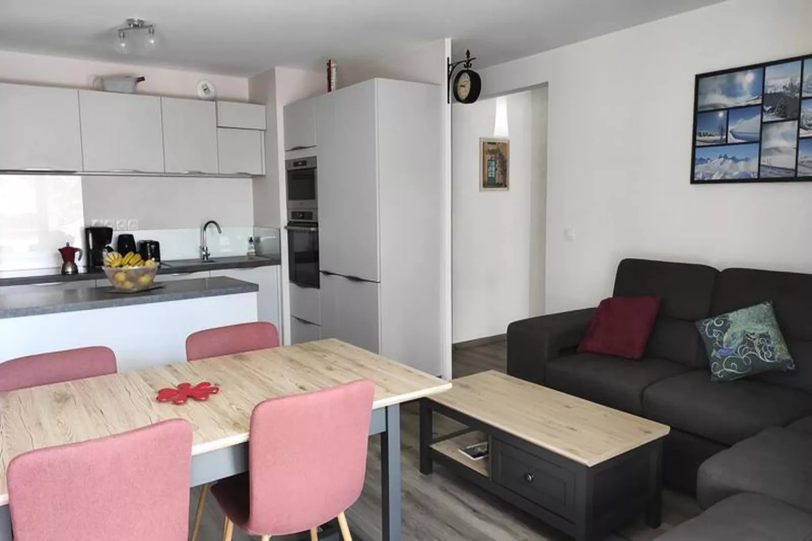 Résidence Le Clos Des Merisiers-Dining room