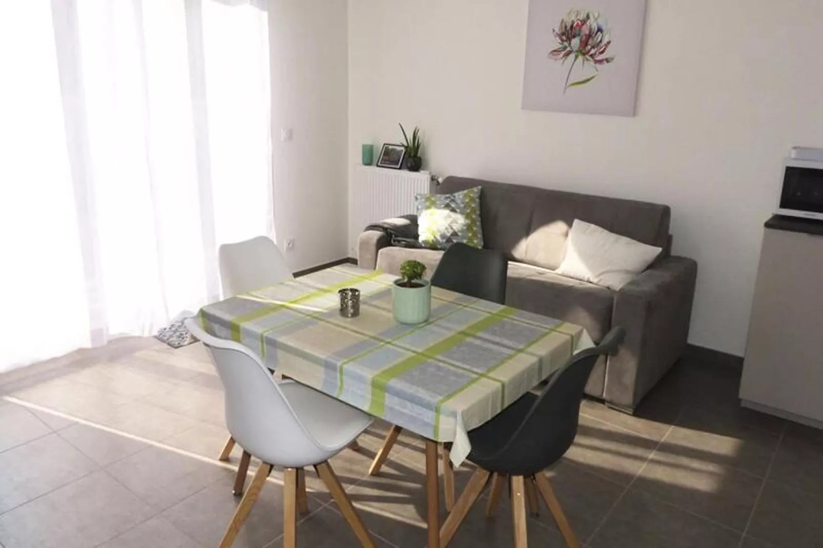 Résidence Terrasses Des Thermes-Salle à manger