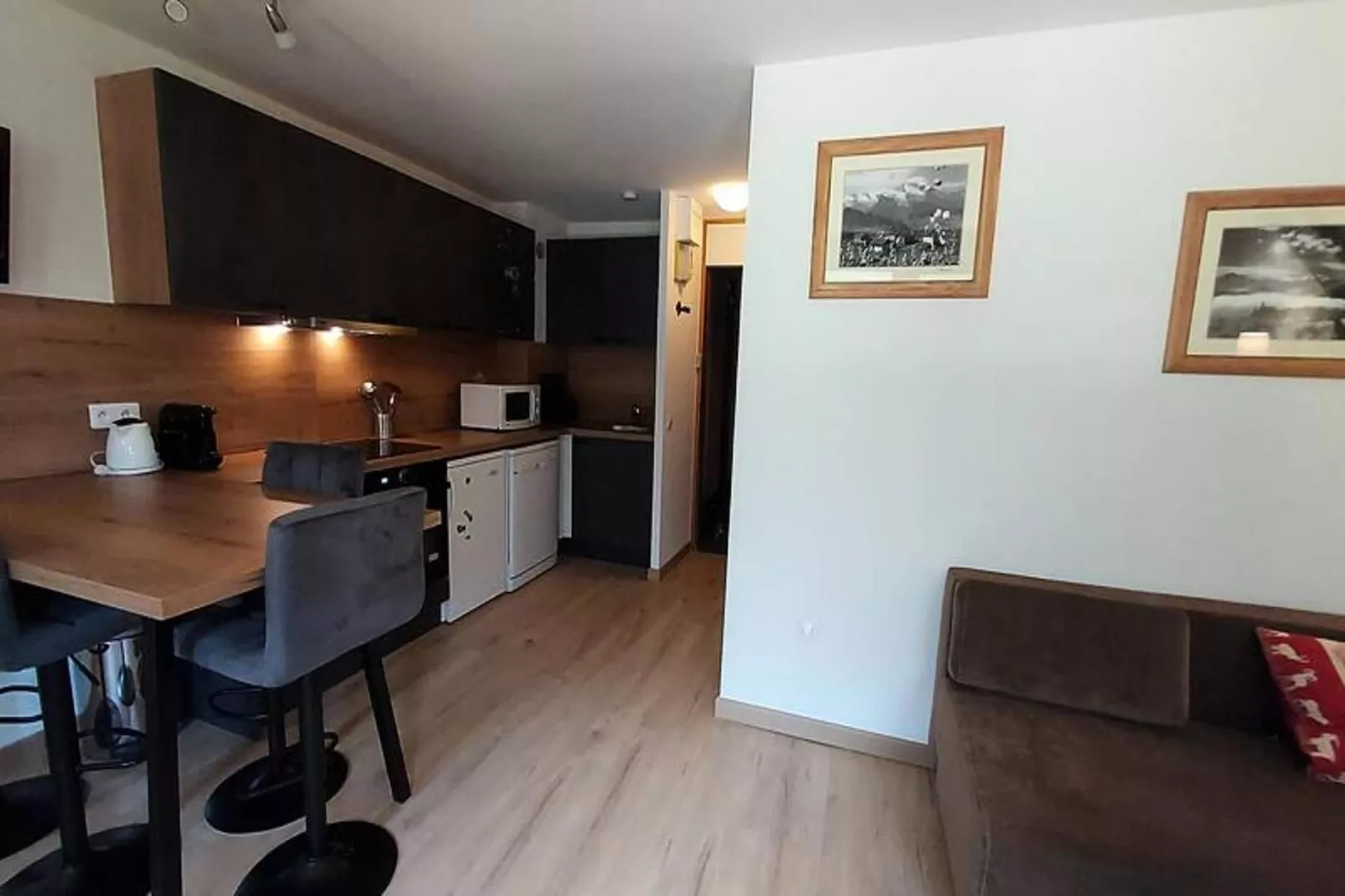 Résidence Lauziere Dessous G-Wohnzimmer