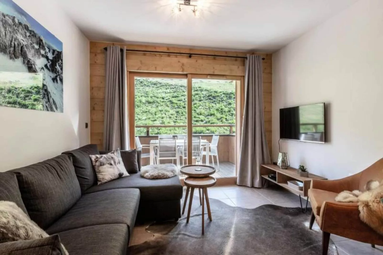 Résidence La Grange Aux Fees-Living room