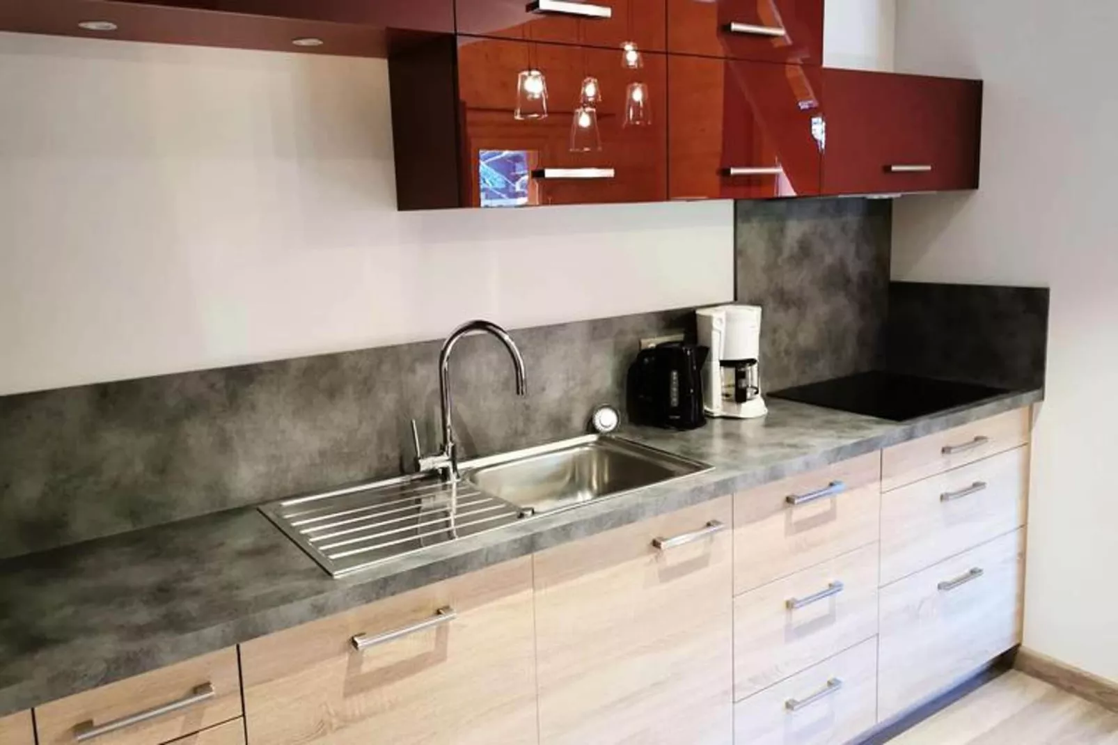 Résidence Lauziere Dessous-Küche