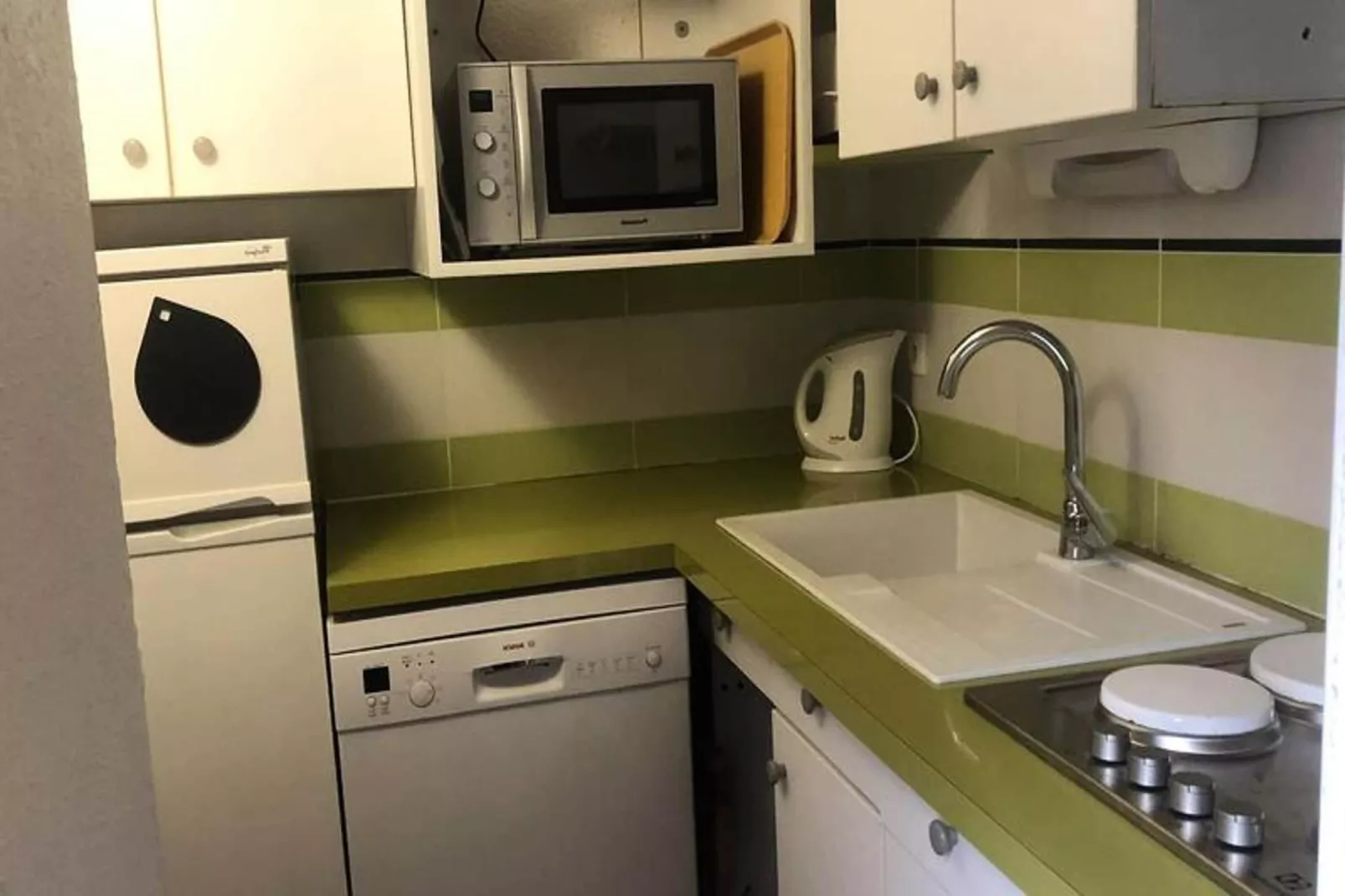 Résidence Marches-Kitchen