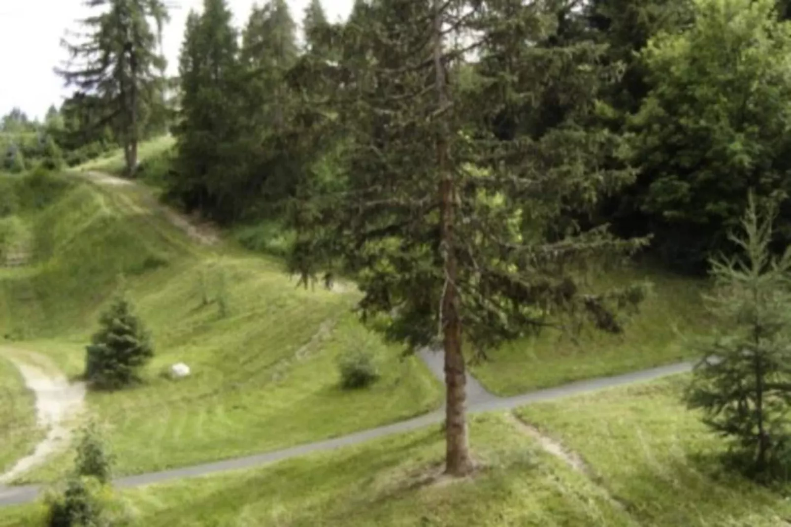 Résidence Aiguille Grive Bat Ii - Exterior in summer