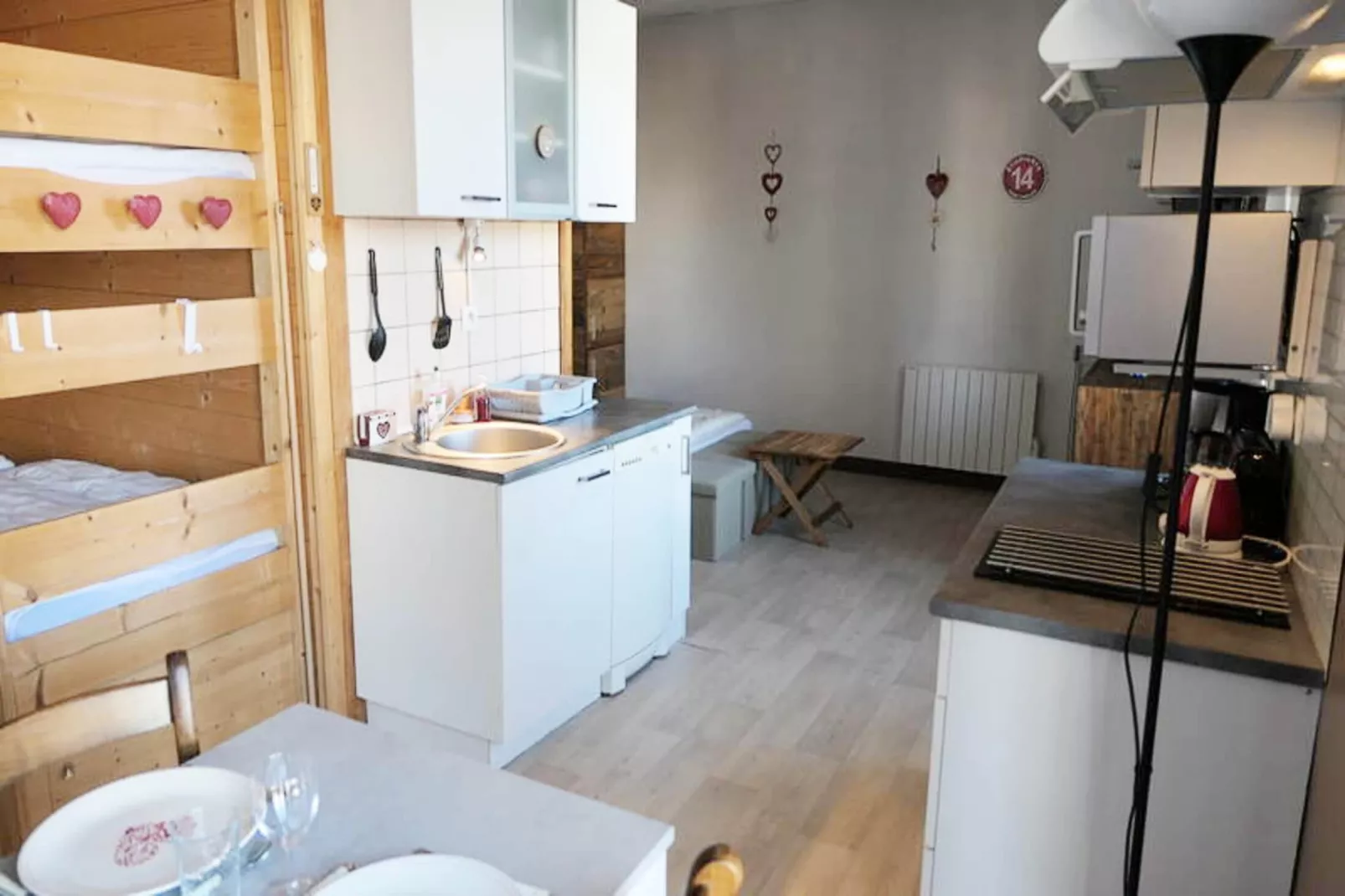 Résidence Les Bruyeres-Exterior in summer