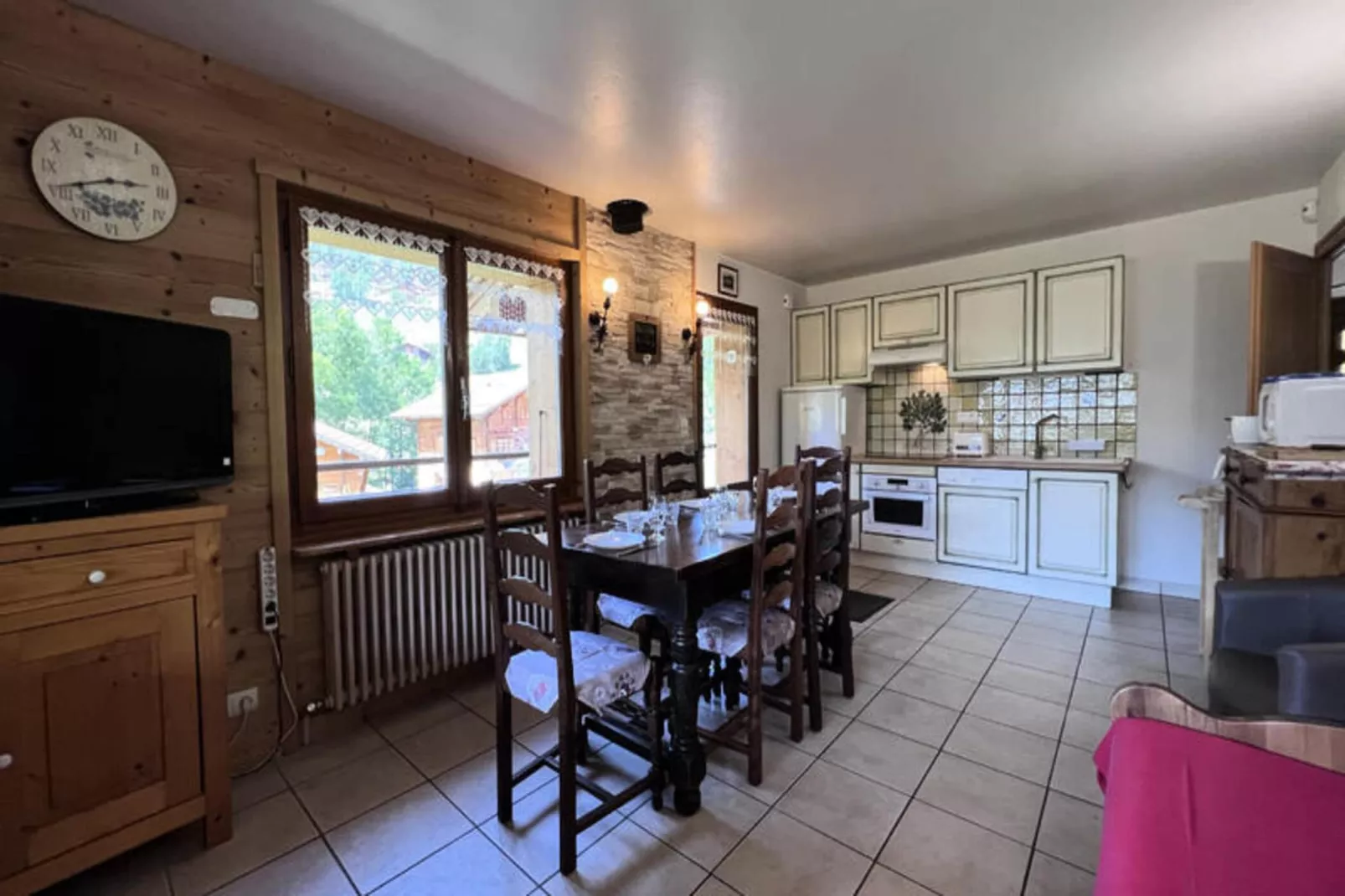 Chalets à La Clusaz-Exterior in summer