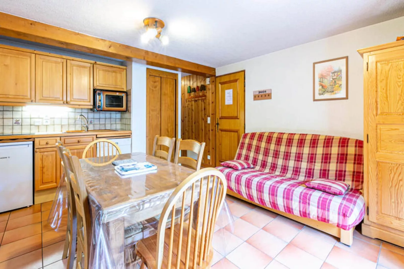 Résidence Coq De Bruyere-Dining room