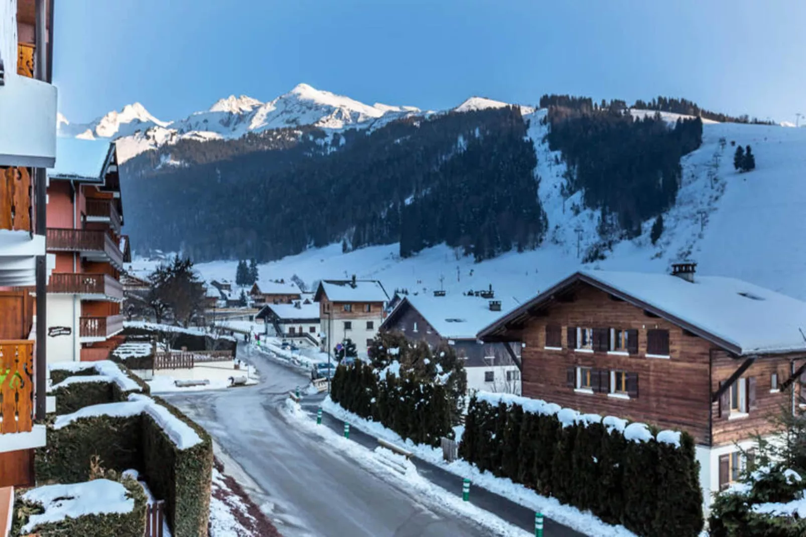 Résidence Domanial A-Außenbereich Sommer