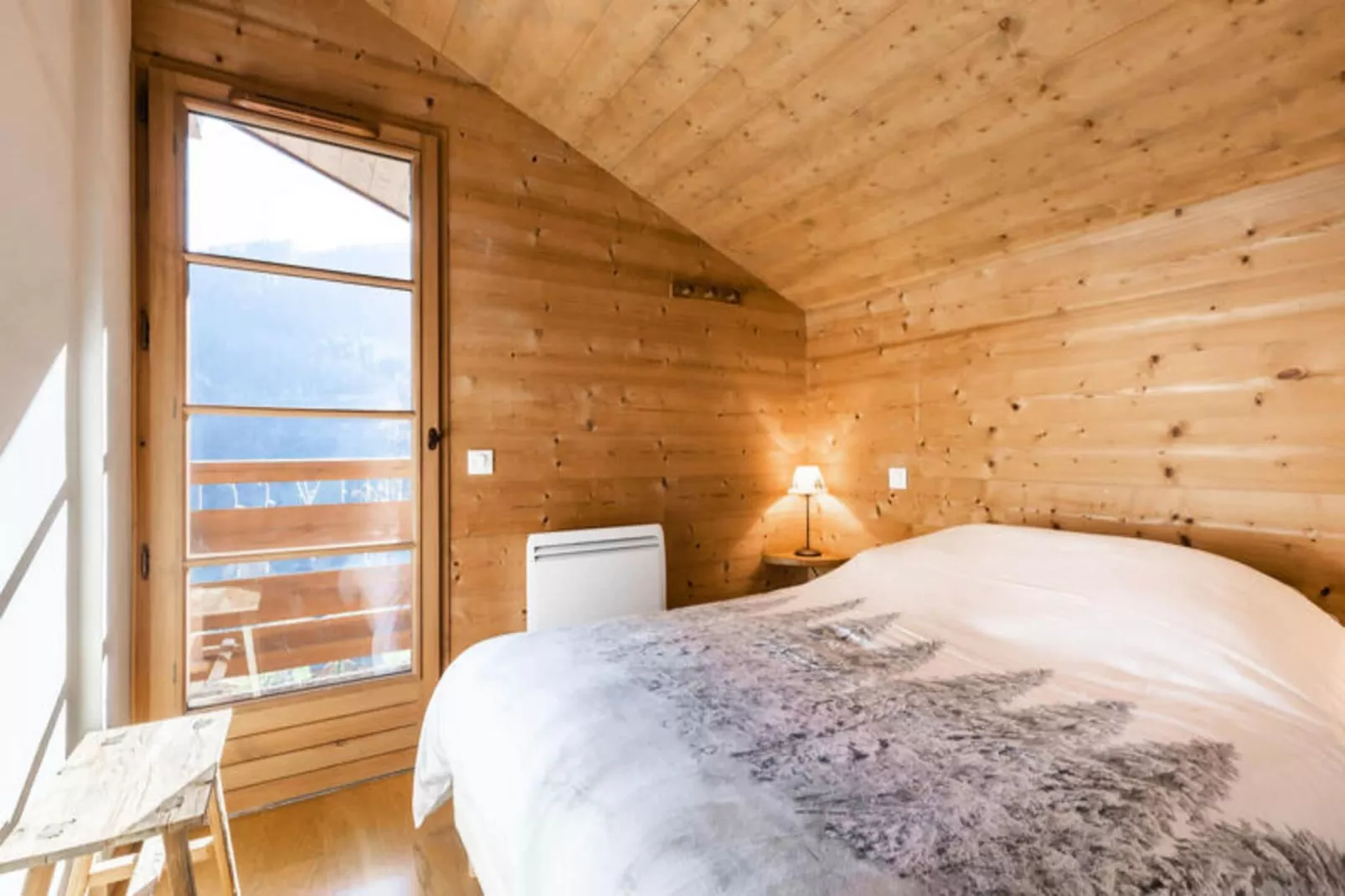 Résidence Belrose-Außenbereich Sommer