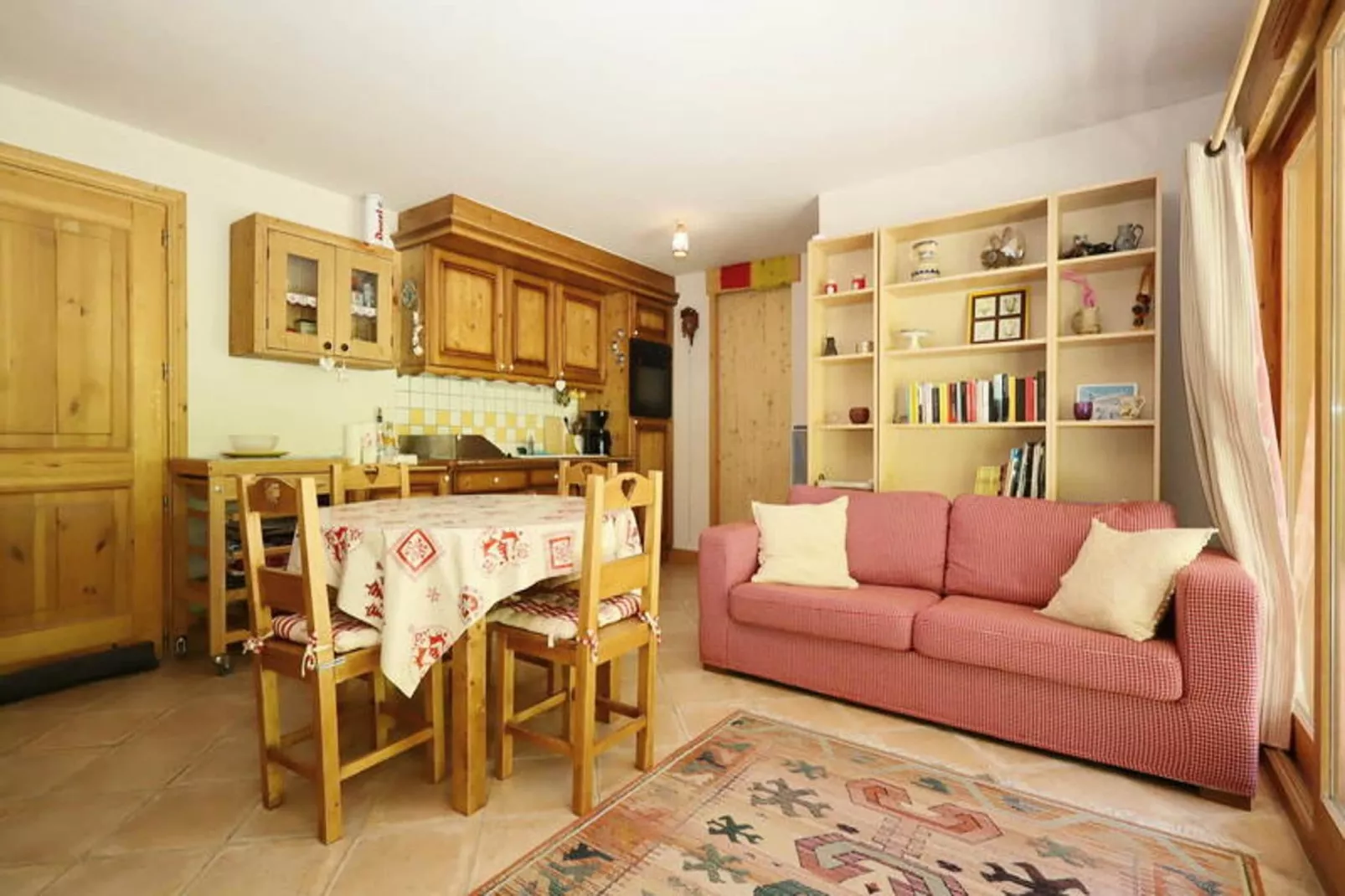 Résidence Le Hameau Des Glaciers-Dining room