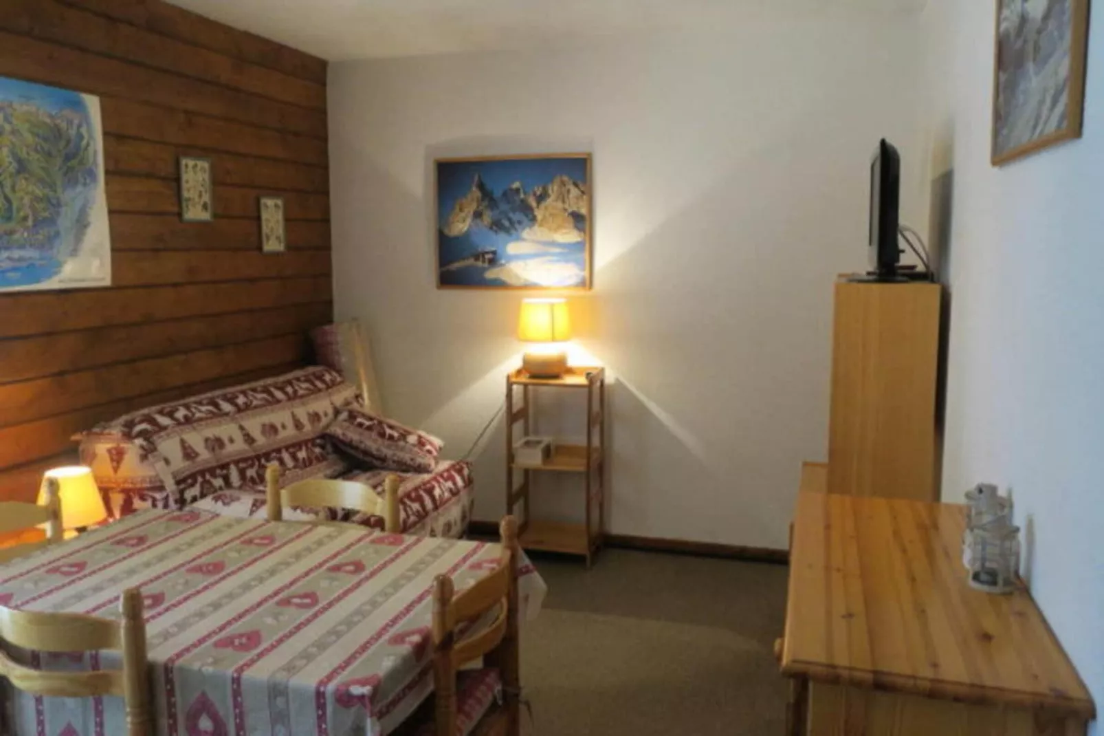 Résidence Le Yeti-Außenbereich Sommer