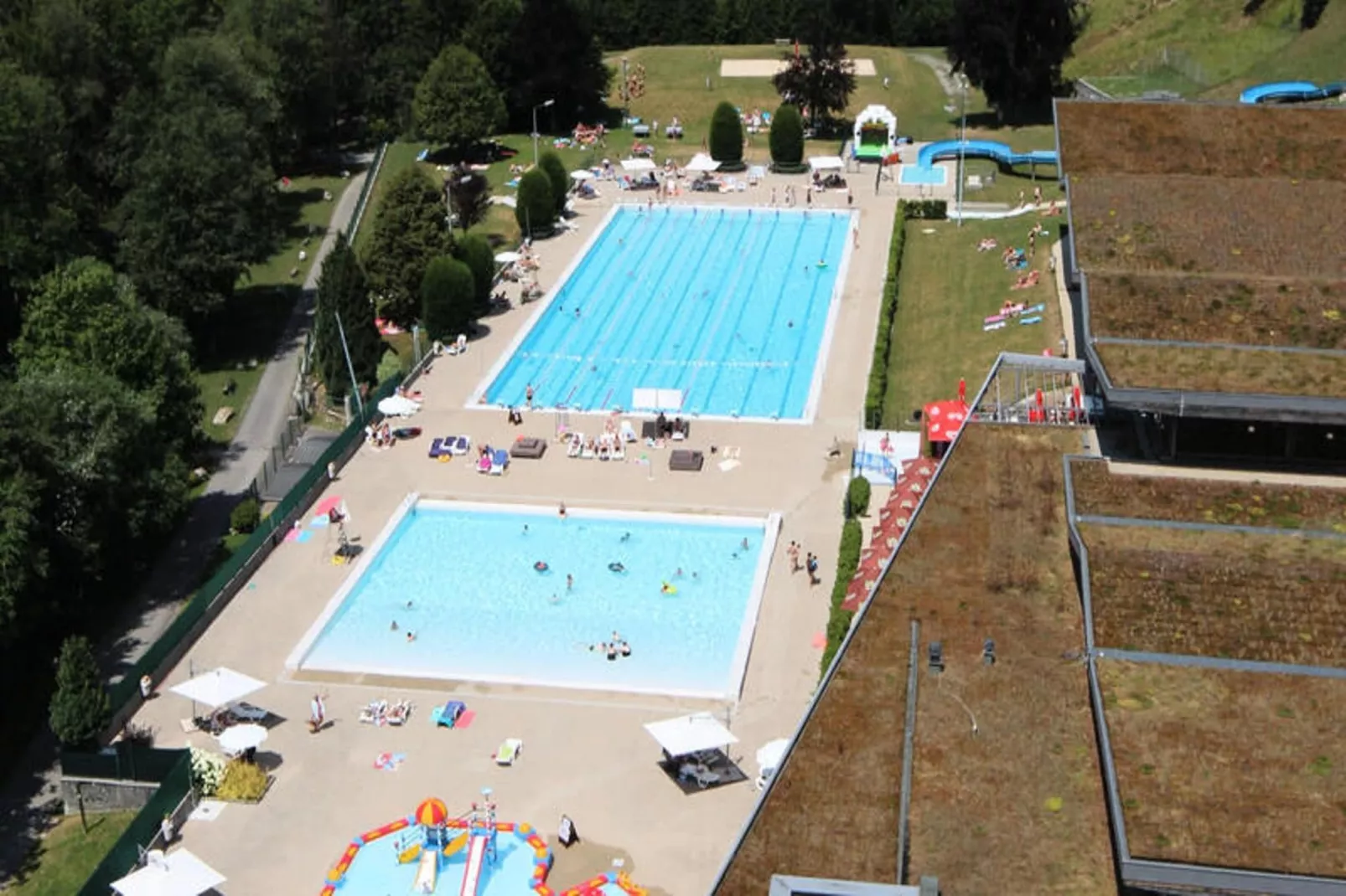 Appartements à Morzine-Swimming pool