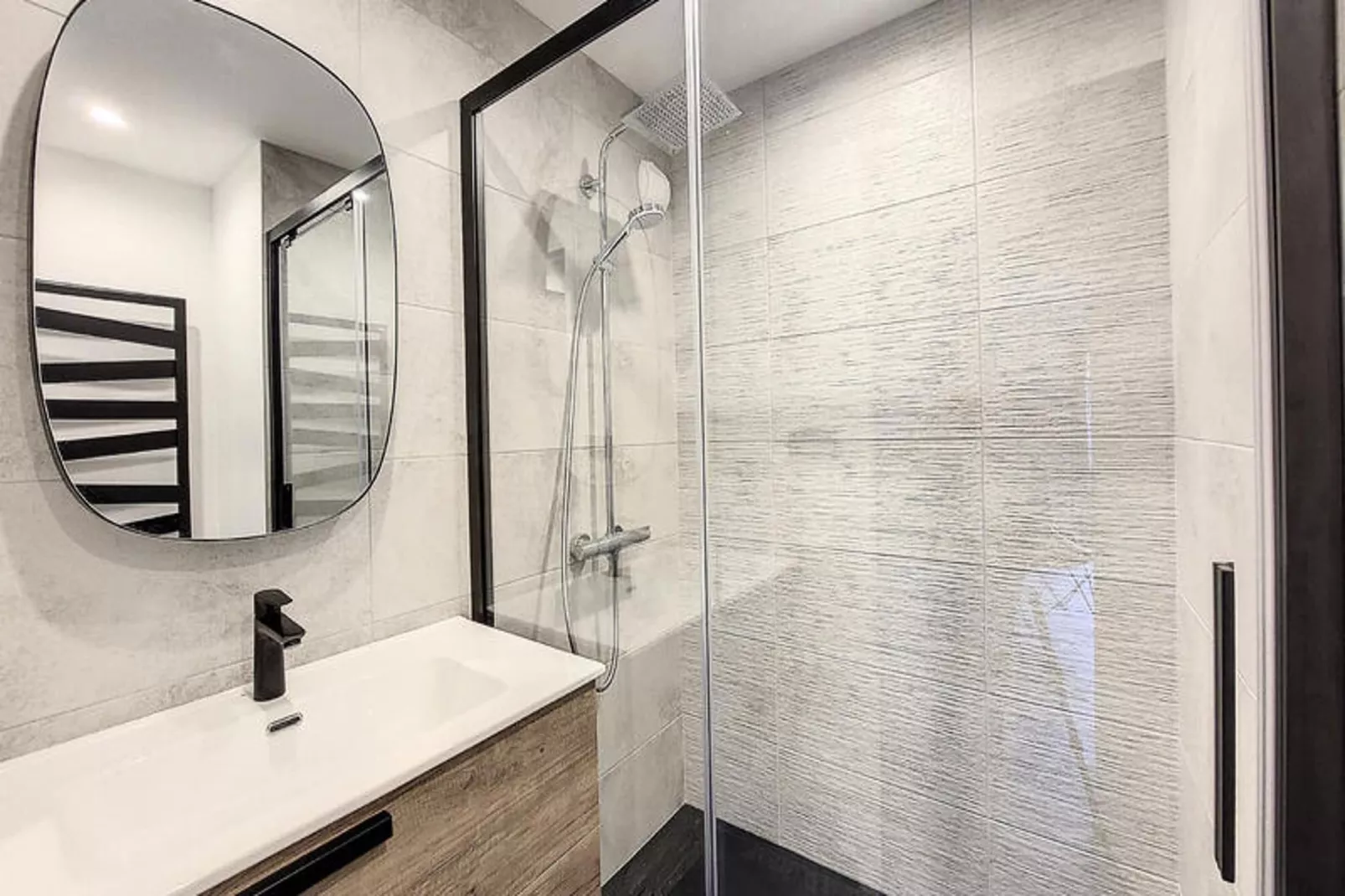 Appartements à Saint Jean d'Aulps-Bathroom