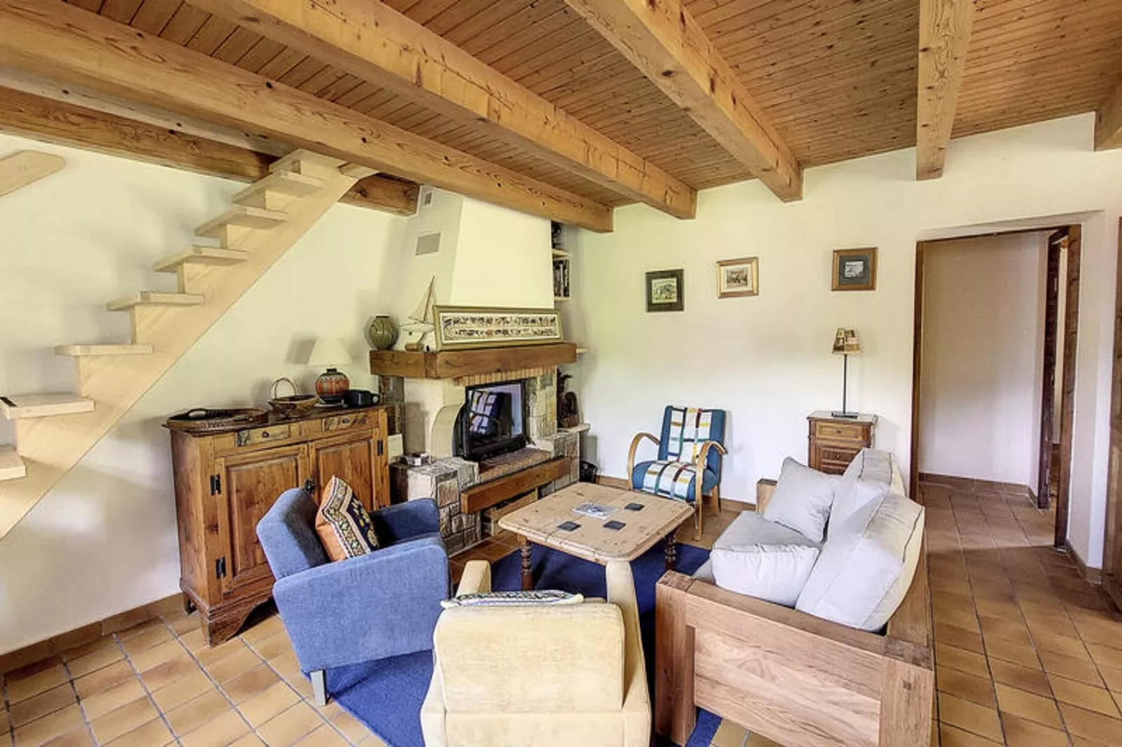 Chalets à Seytroux (Haute-Savoie)-Salon