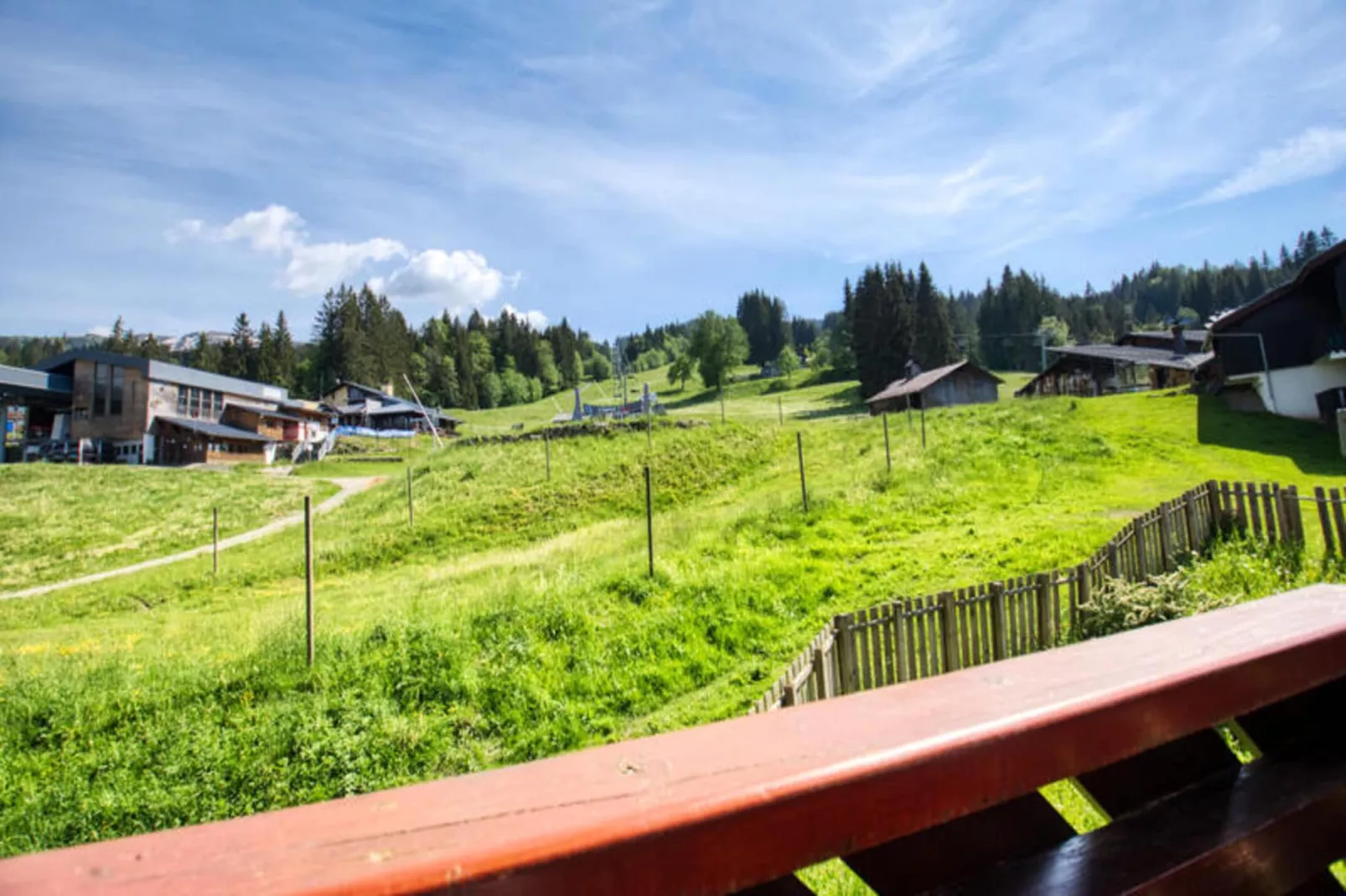 Résidence Eterlous-Salle à manger