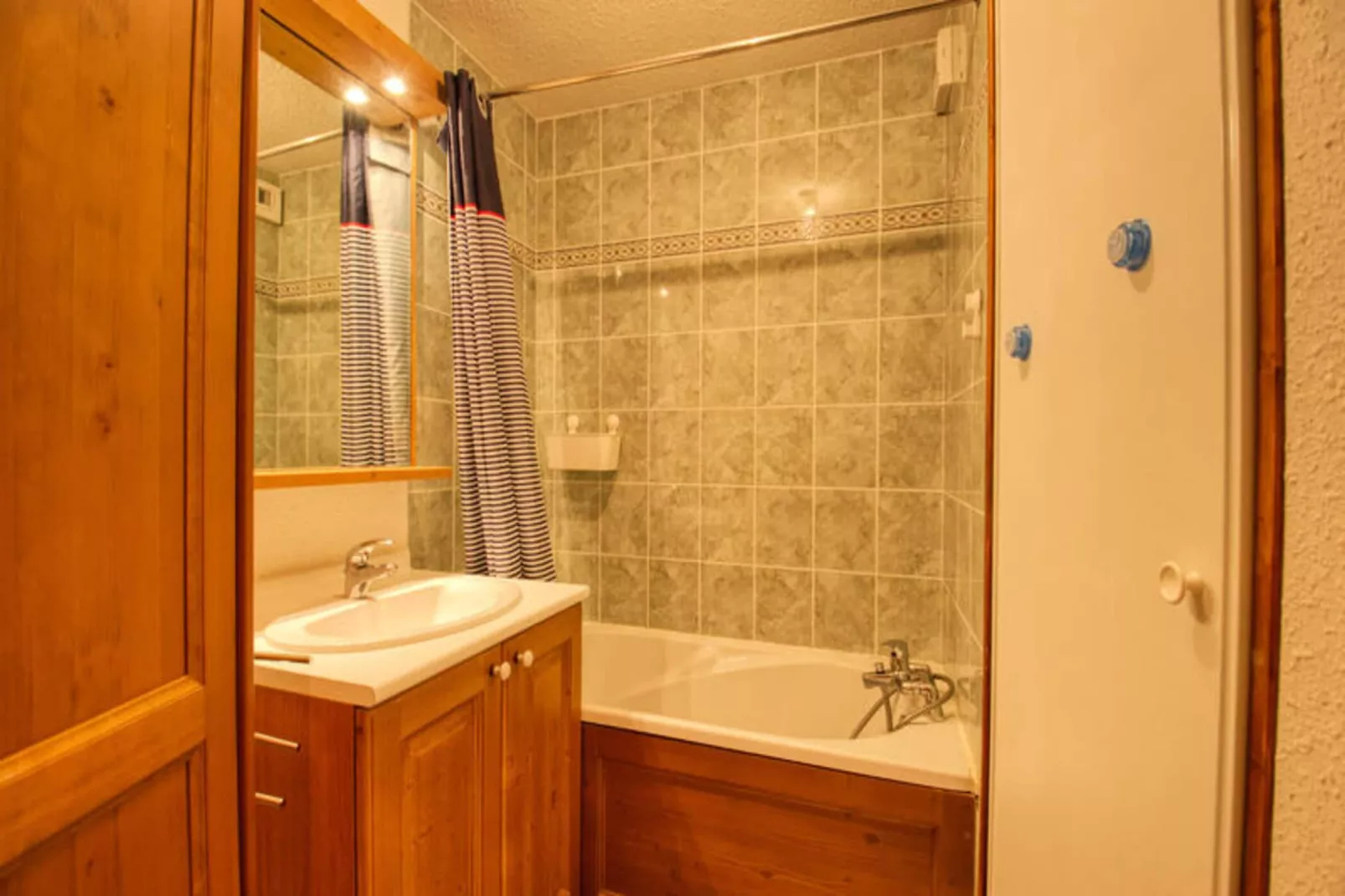 Résidence Hauts Des Esserts-Küche