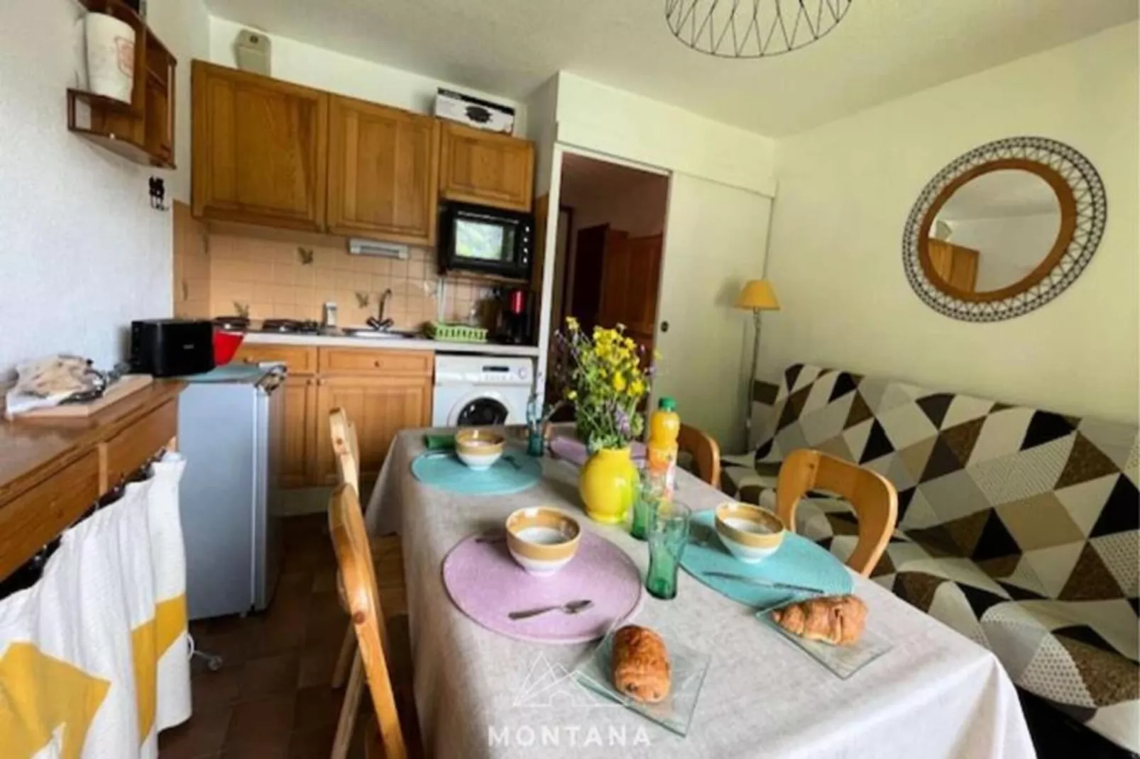 Résidence Millepertuis C-Dining room