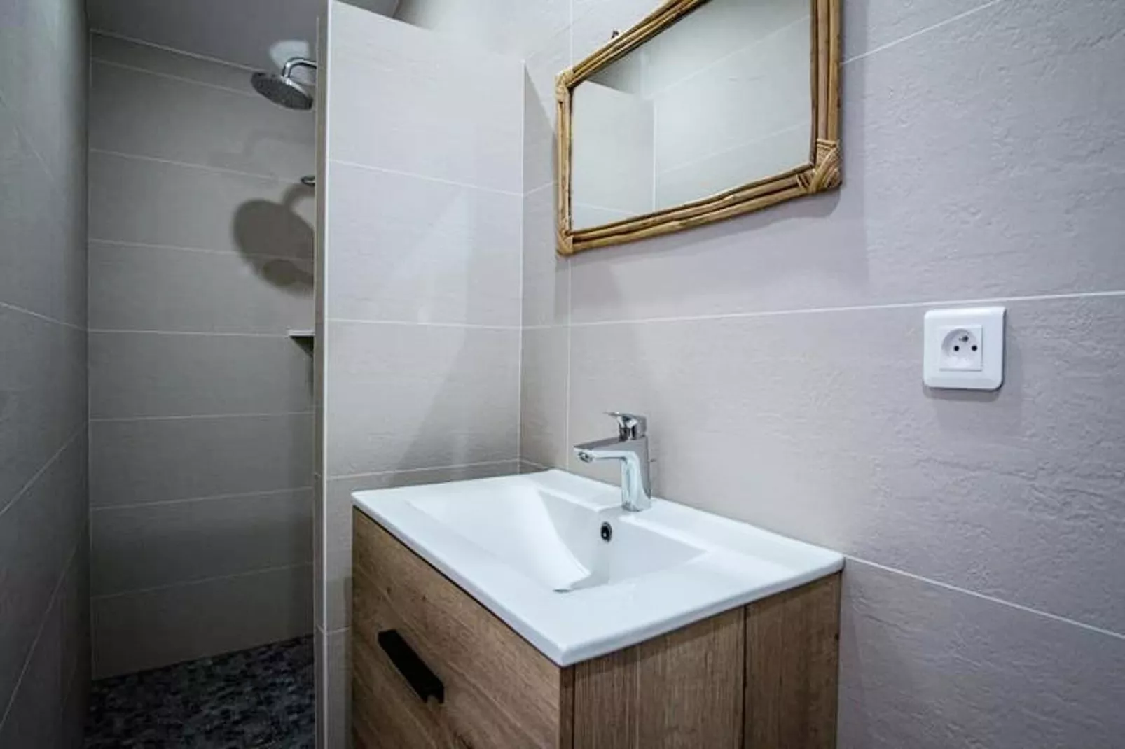 Le Cabanon De Christine-Badezimmer