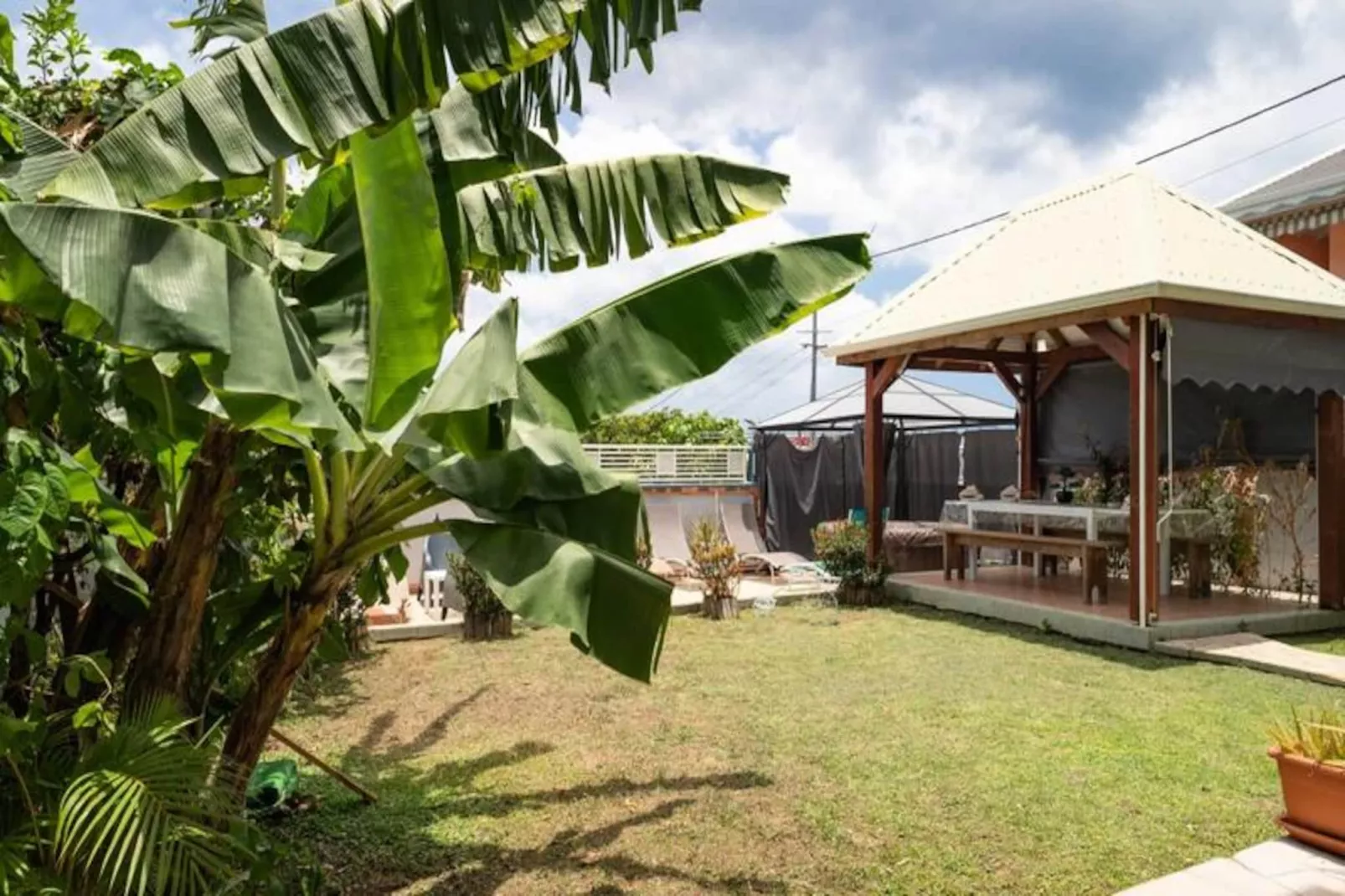 Villa Sun And Sea-Image-tags.