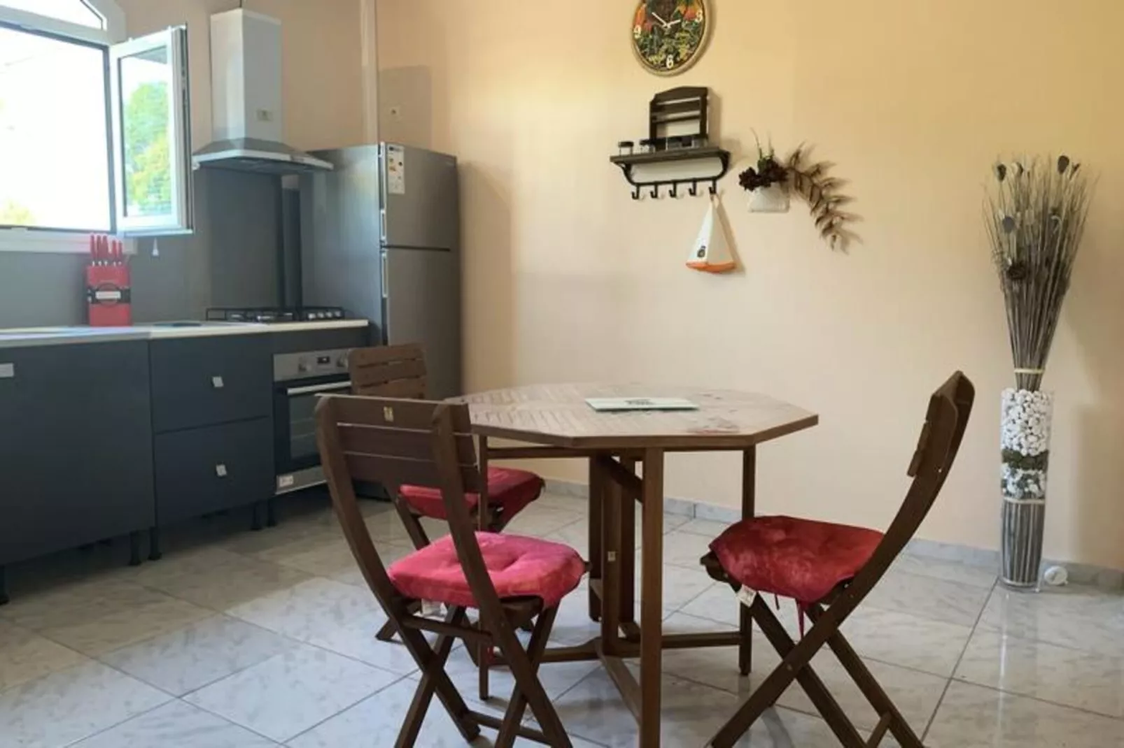 Appartement La Campagne-Image-tags.