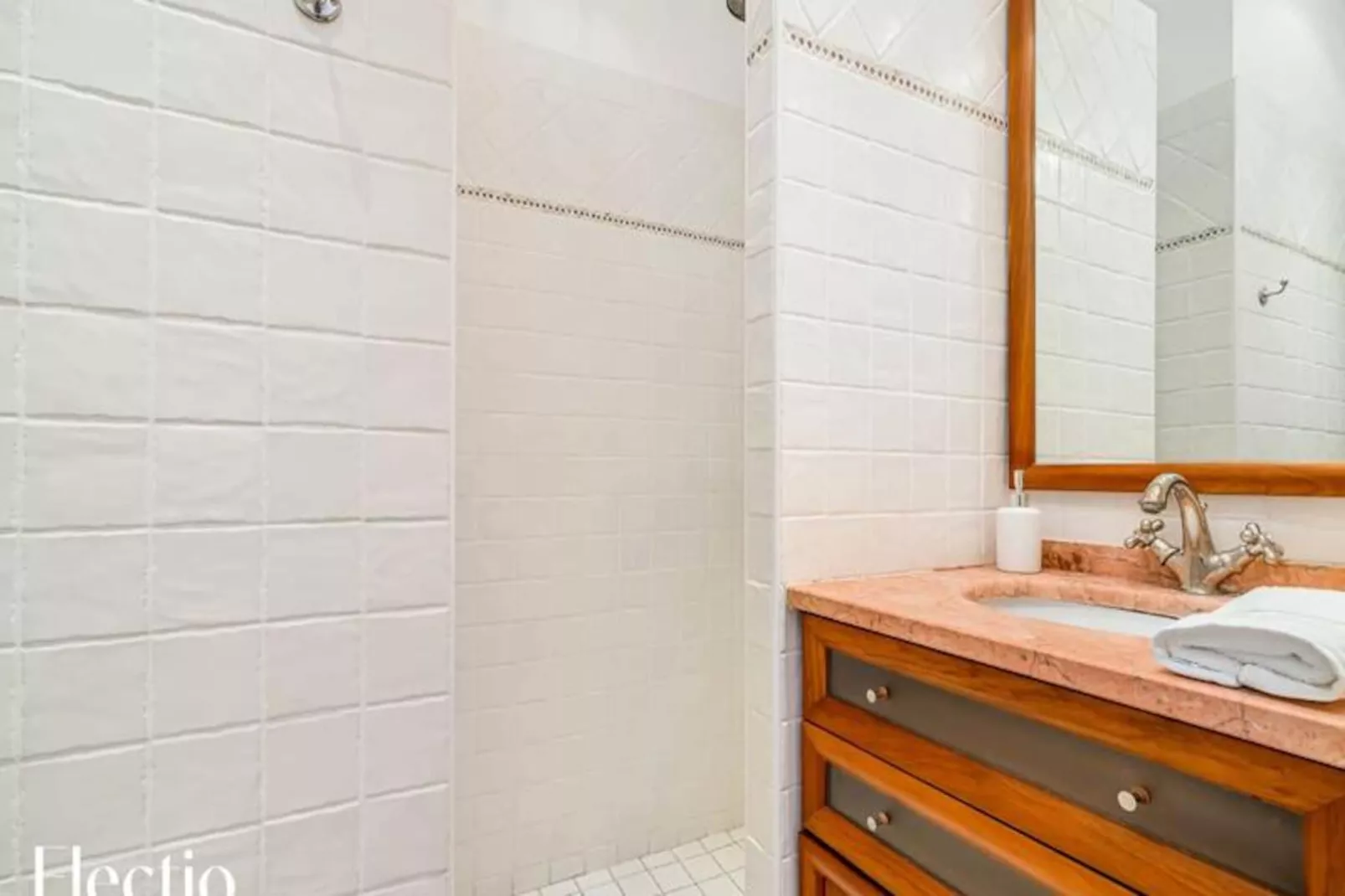 Grande Bastide | Domaine Tour Campanets-Image-tags.